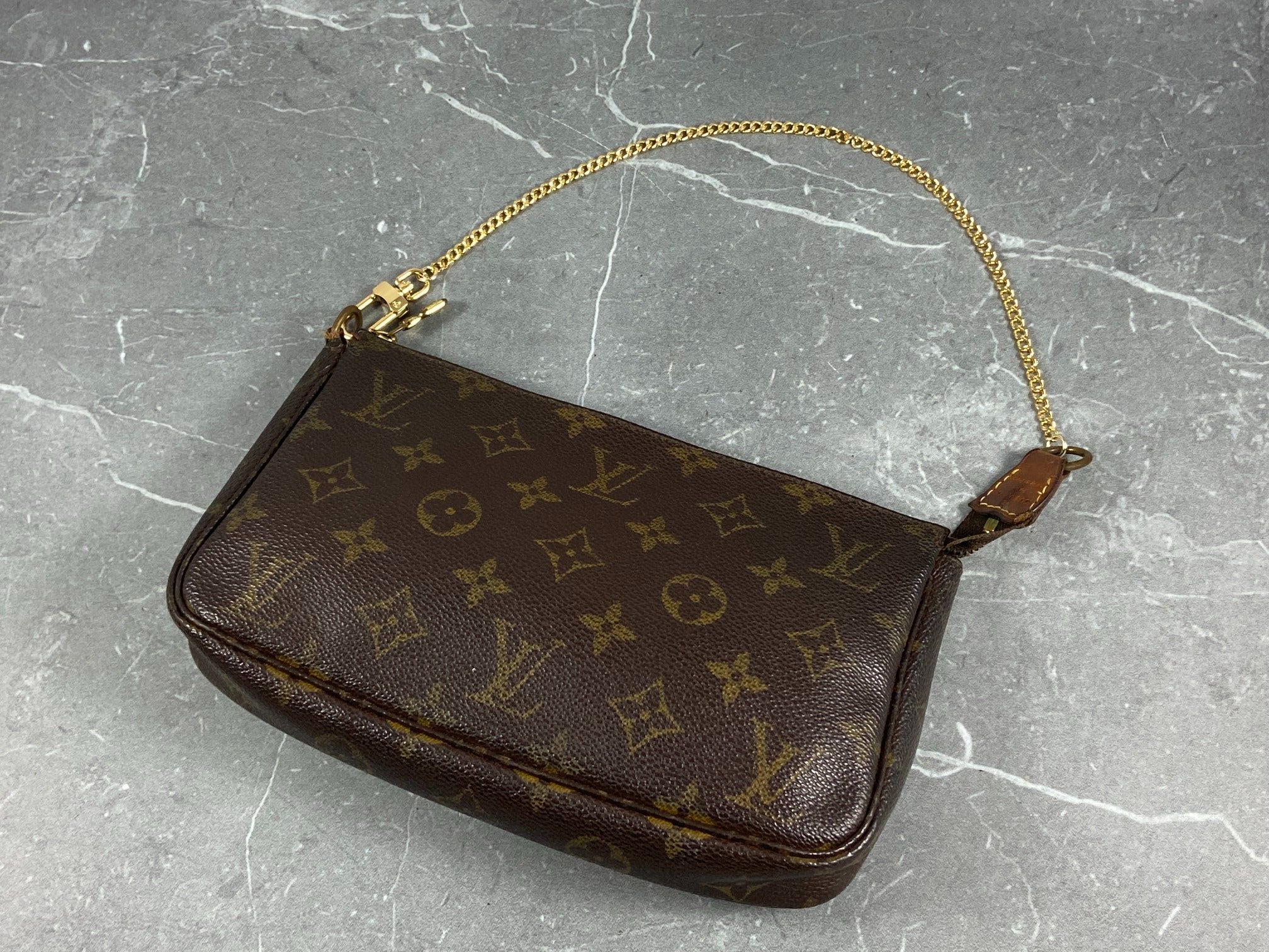 Louis Vuitton Pochette Accessoires Monogram Canvas