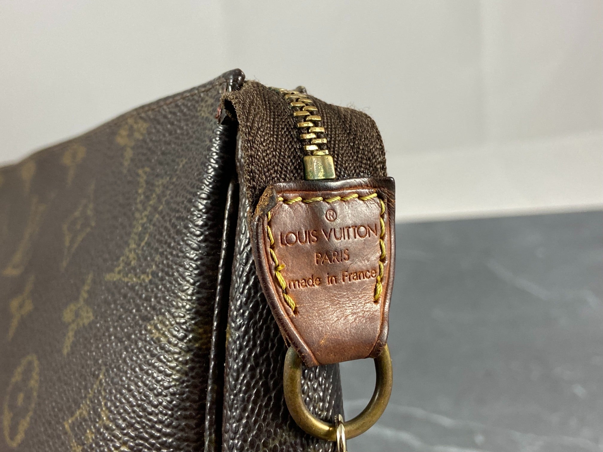 Louis Vuitton Pochette Accessoires Monogram Canvas