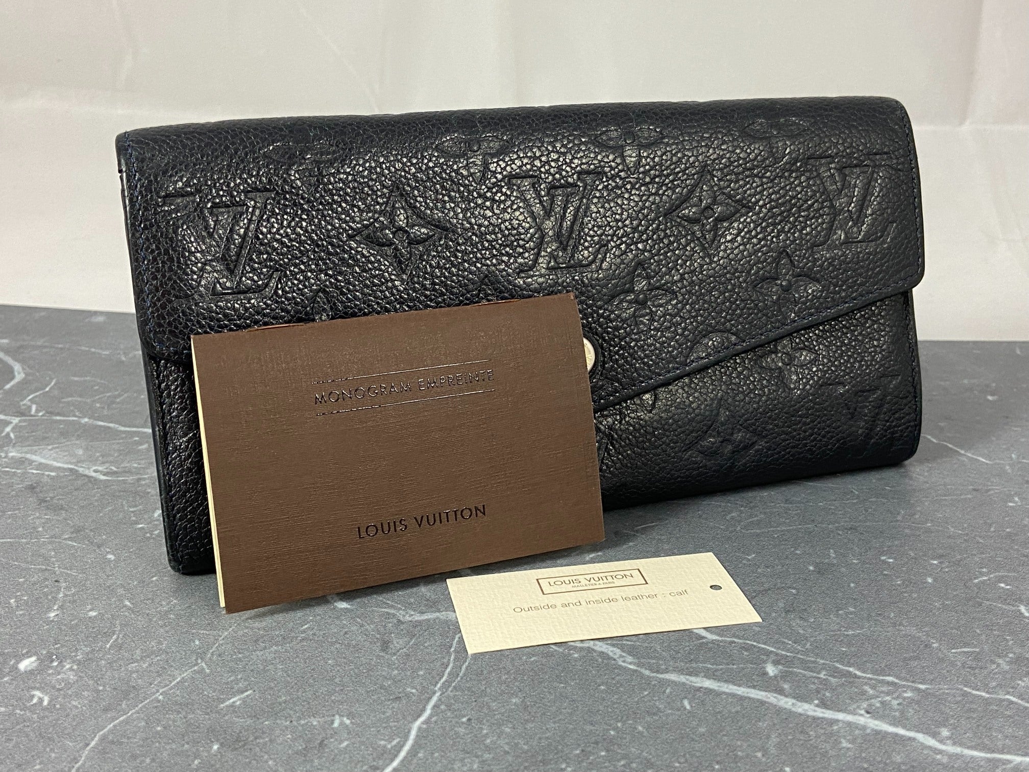 Louis Vuitton Curieuse Wallet Black Leather