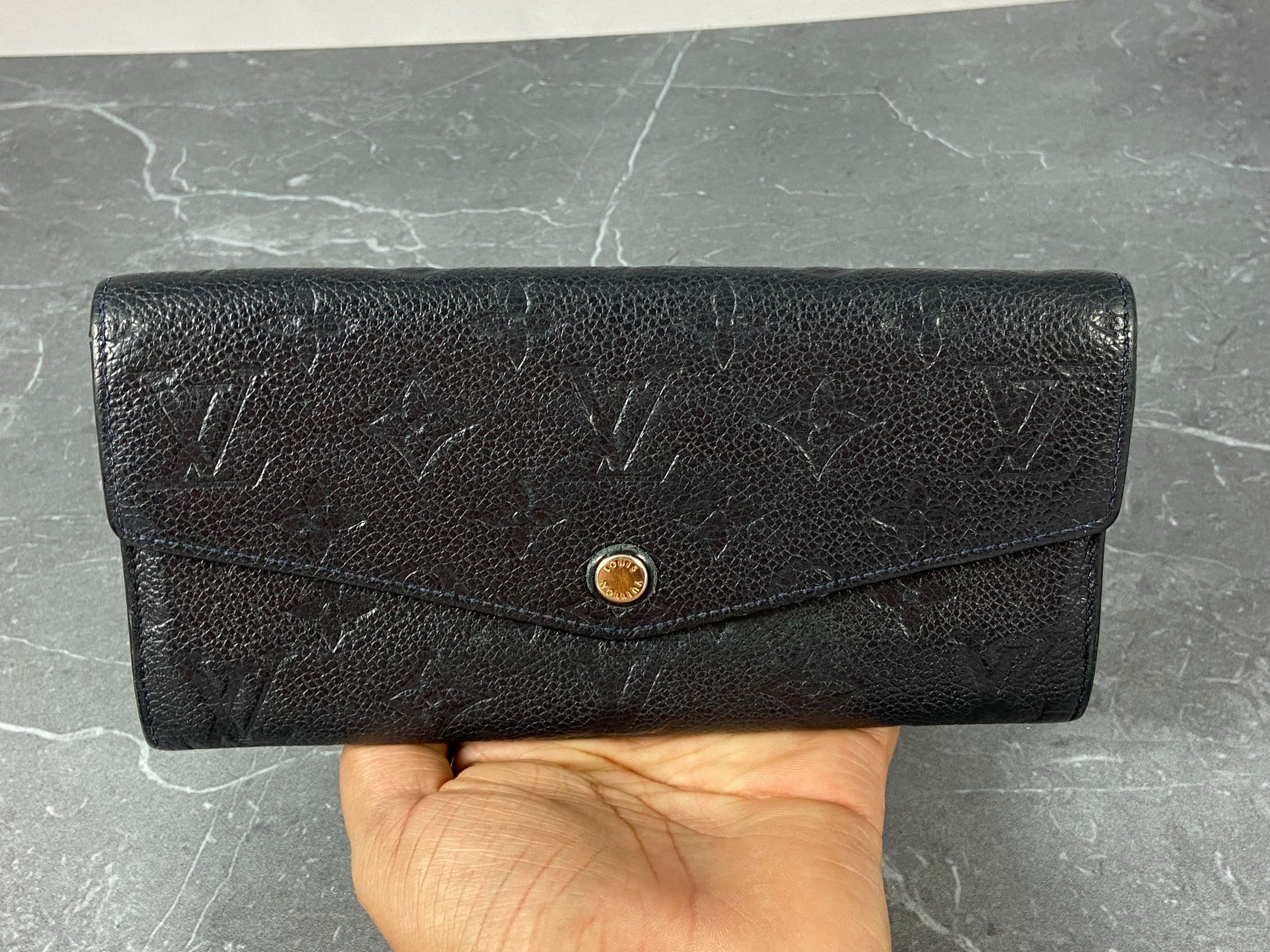 Louis Vuitton Curieuse Wallet Black Leather