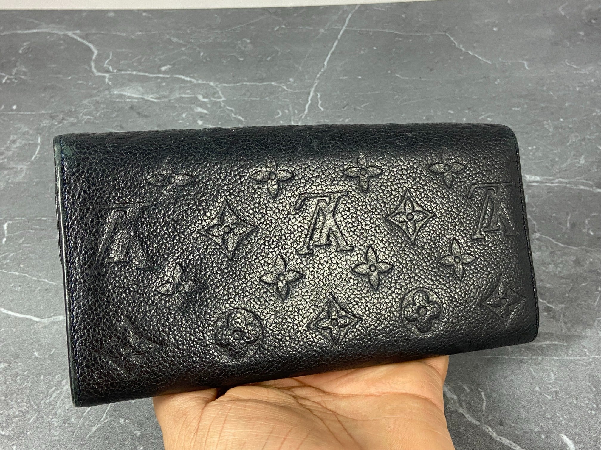 Louis Vuitton Curieuse Wallet Black Leather