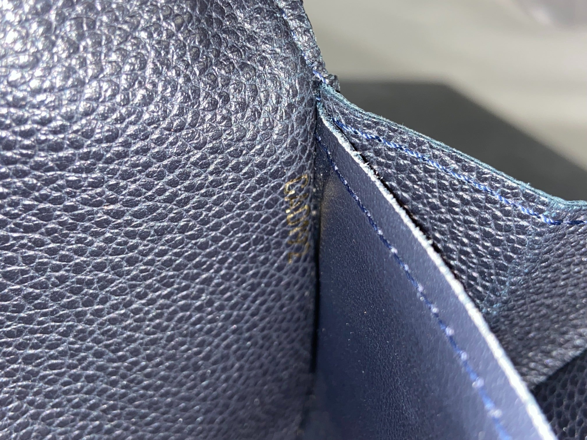 Louis Vuitton Curieuse Wallet Black Leather