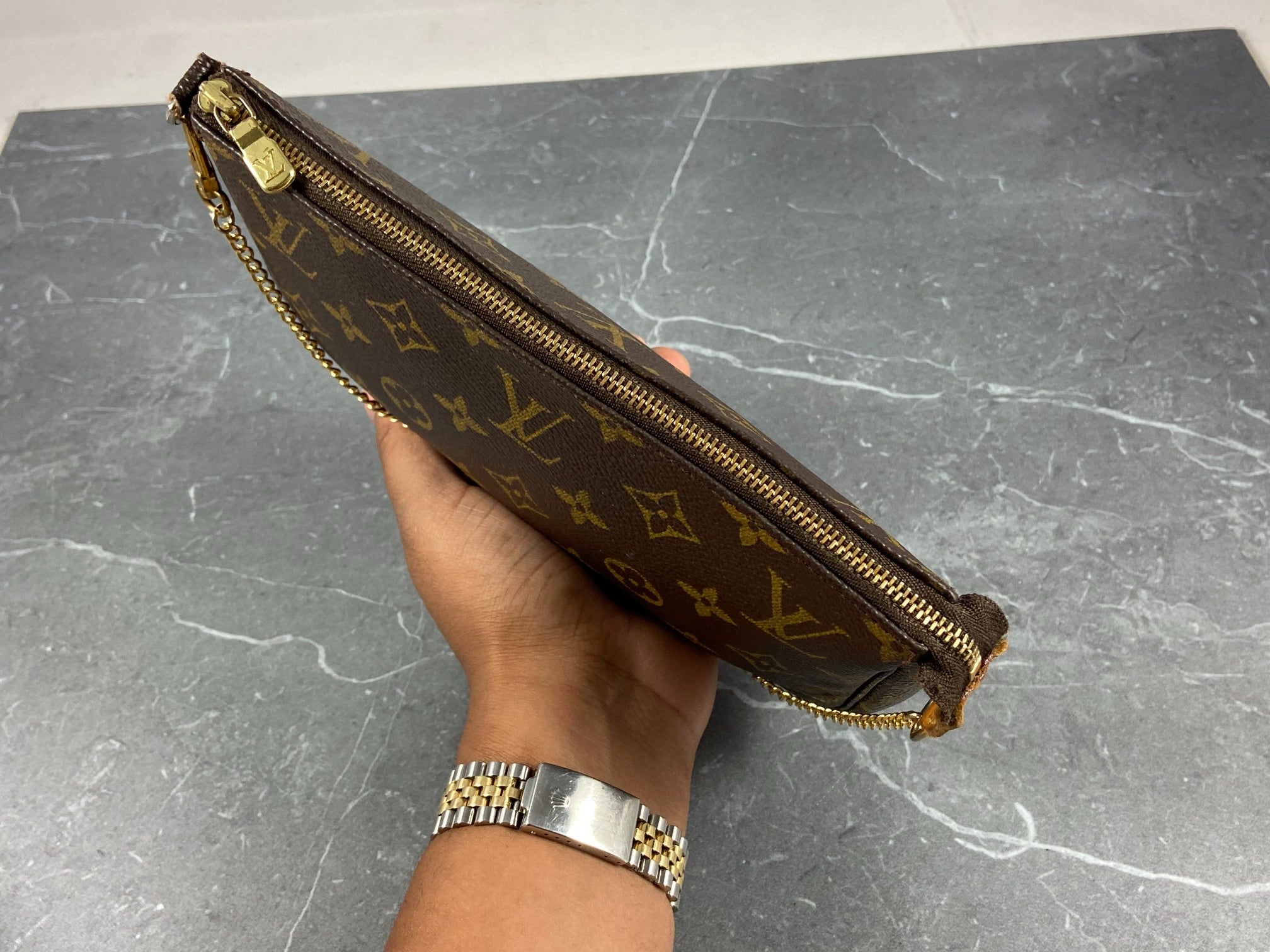 Louis Vuitton Pochette Accessoires Monogram Canvas