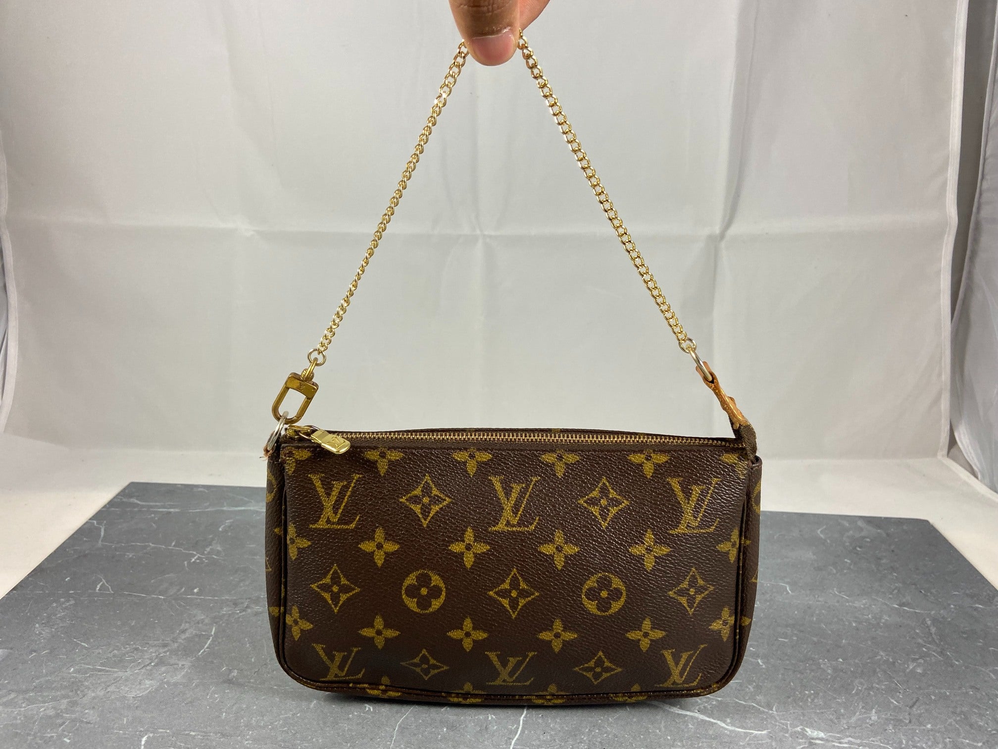 Louis Vuitton Pochette Accessoires Monogram Canvas