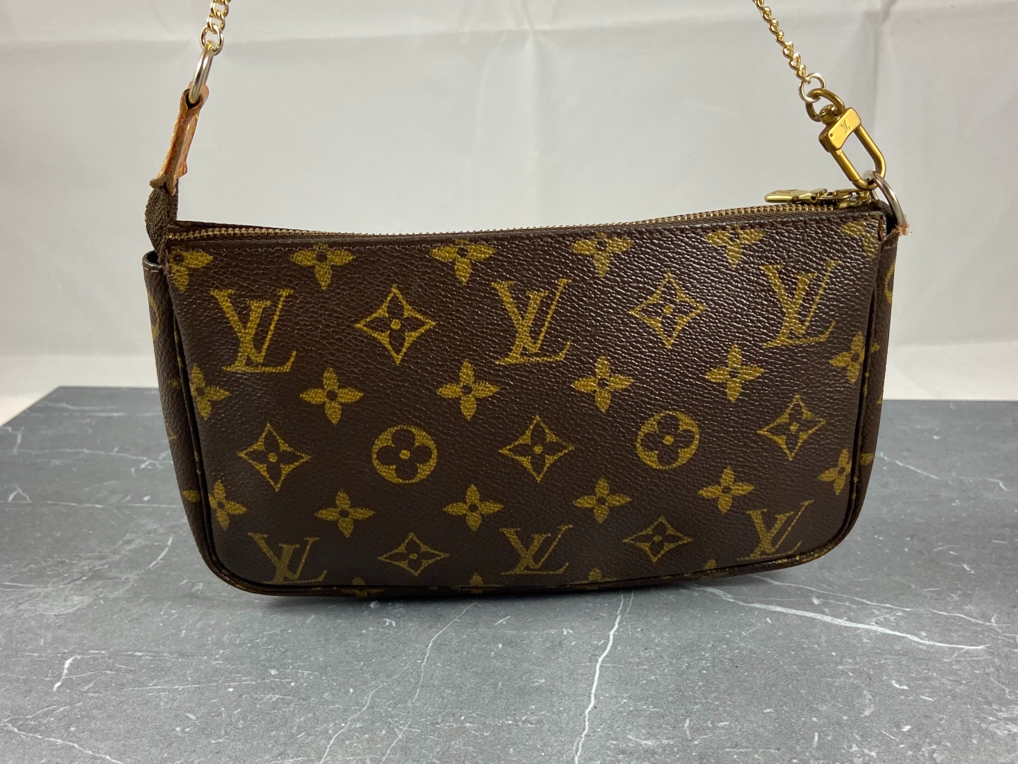 Louis Vuitton Pochette Accessoires Monogram Canvas