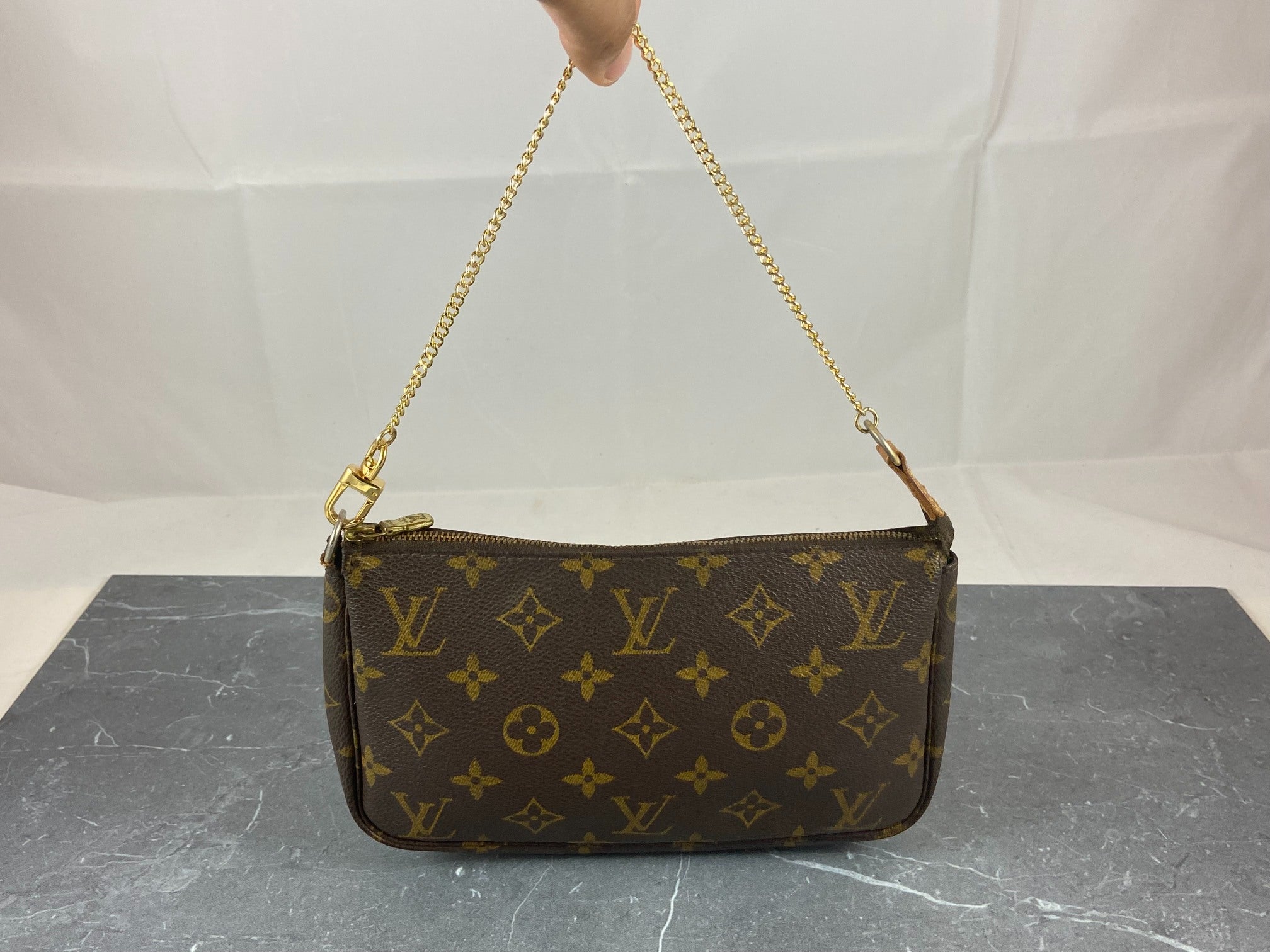 Louis Vuitton Pochette Accessoires Monogram Canvas
