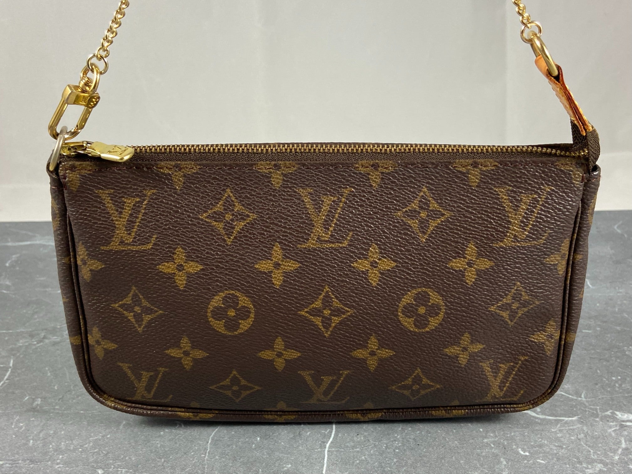 Louis Vuitton Pochette Accessoires Monogram Canvas