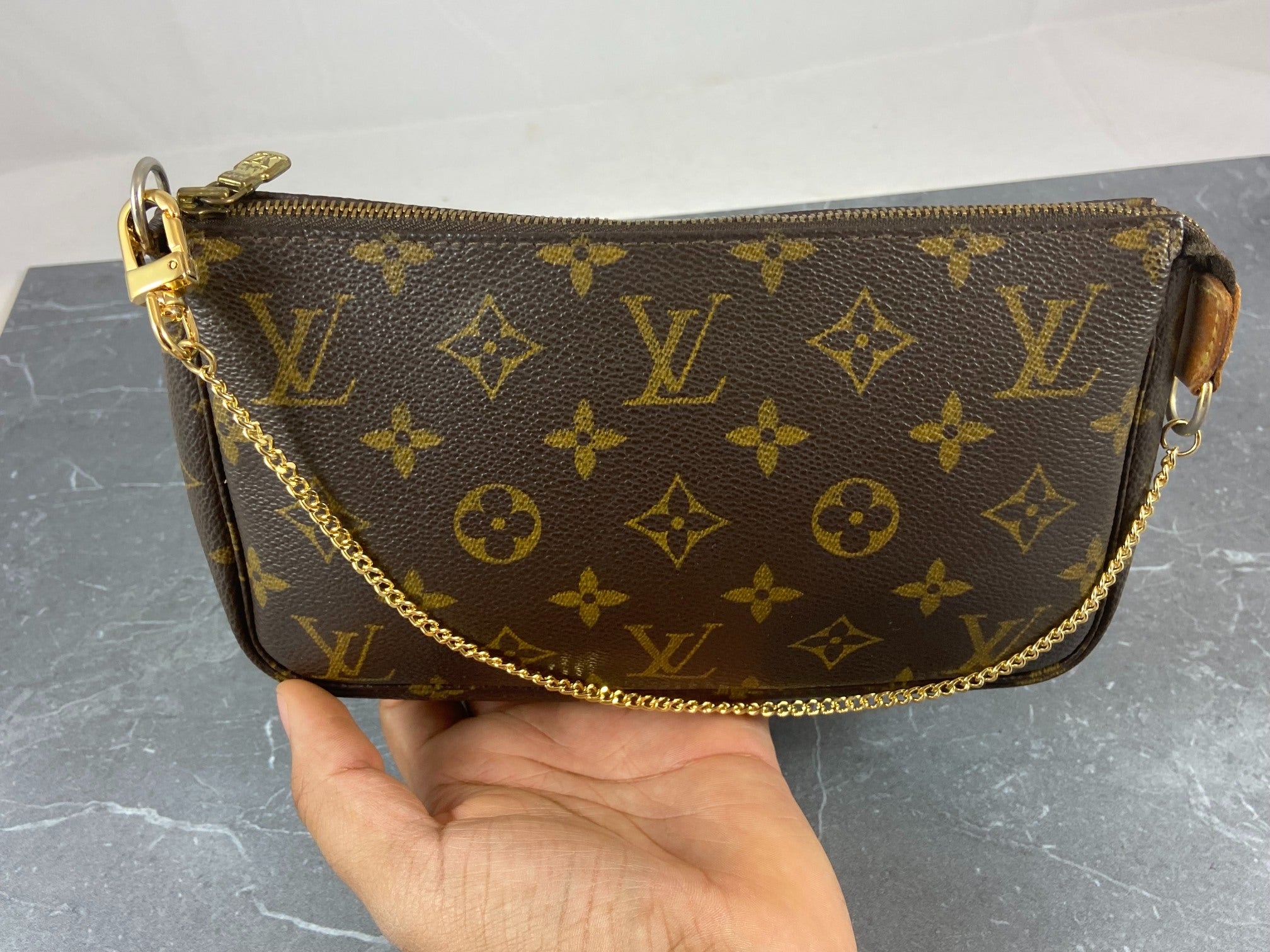 Louis Vuitton Pochette Accessoires Monogram Canvas
