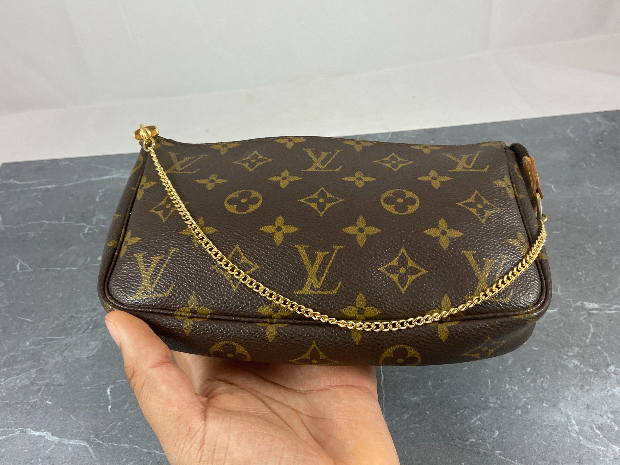 Louis Vuitton Pochette Accessoires Monogram Canvas