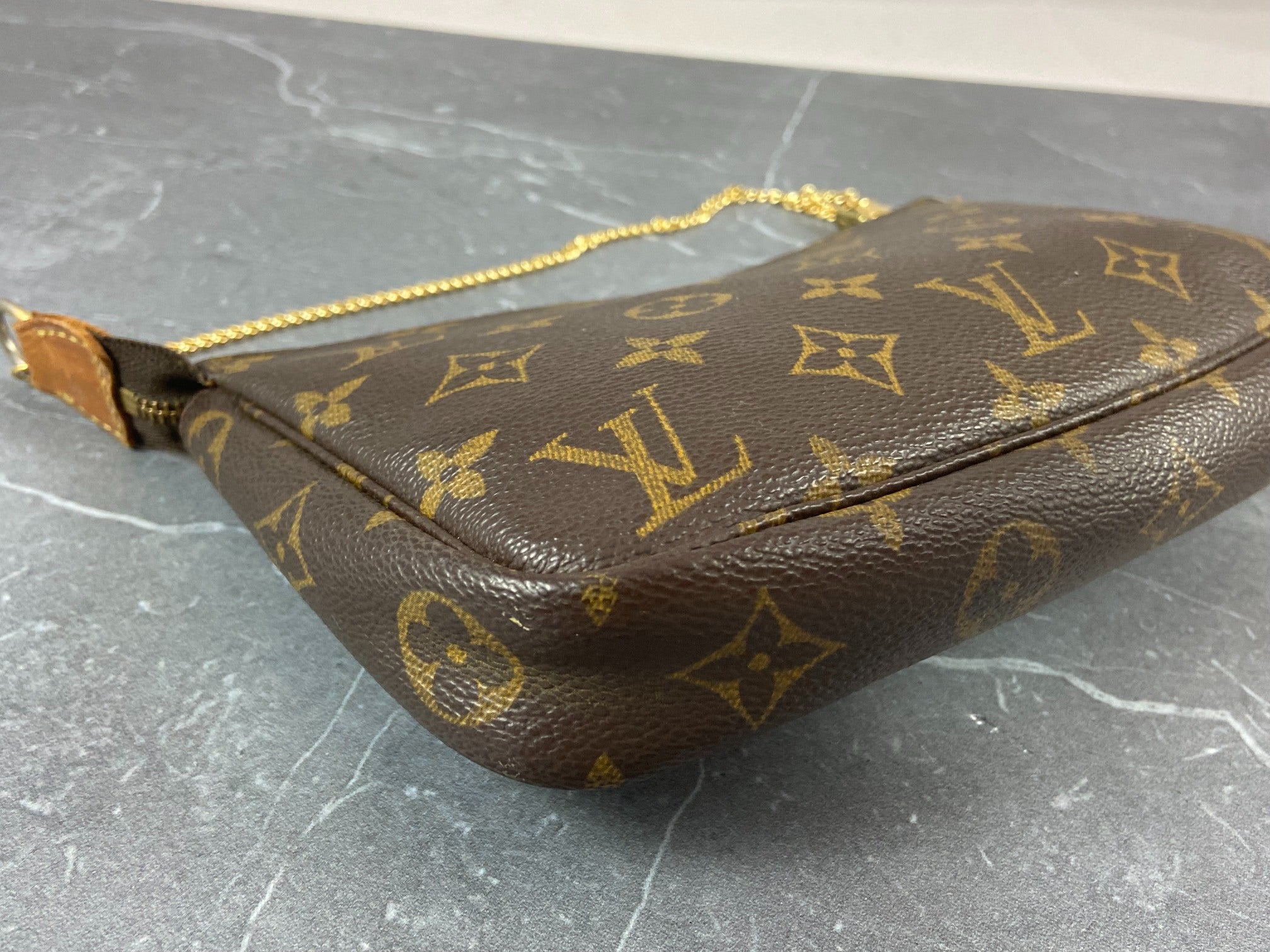 Louis Vuitton Pochette Accessoires Monogram Canvas