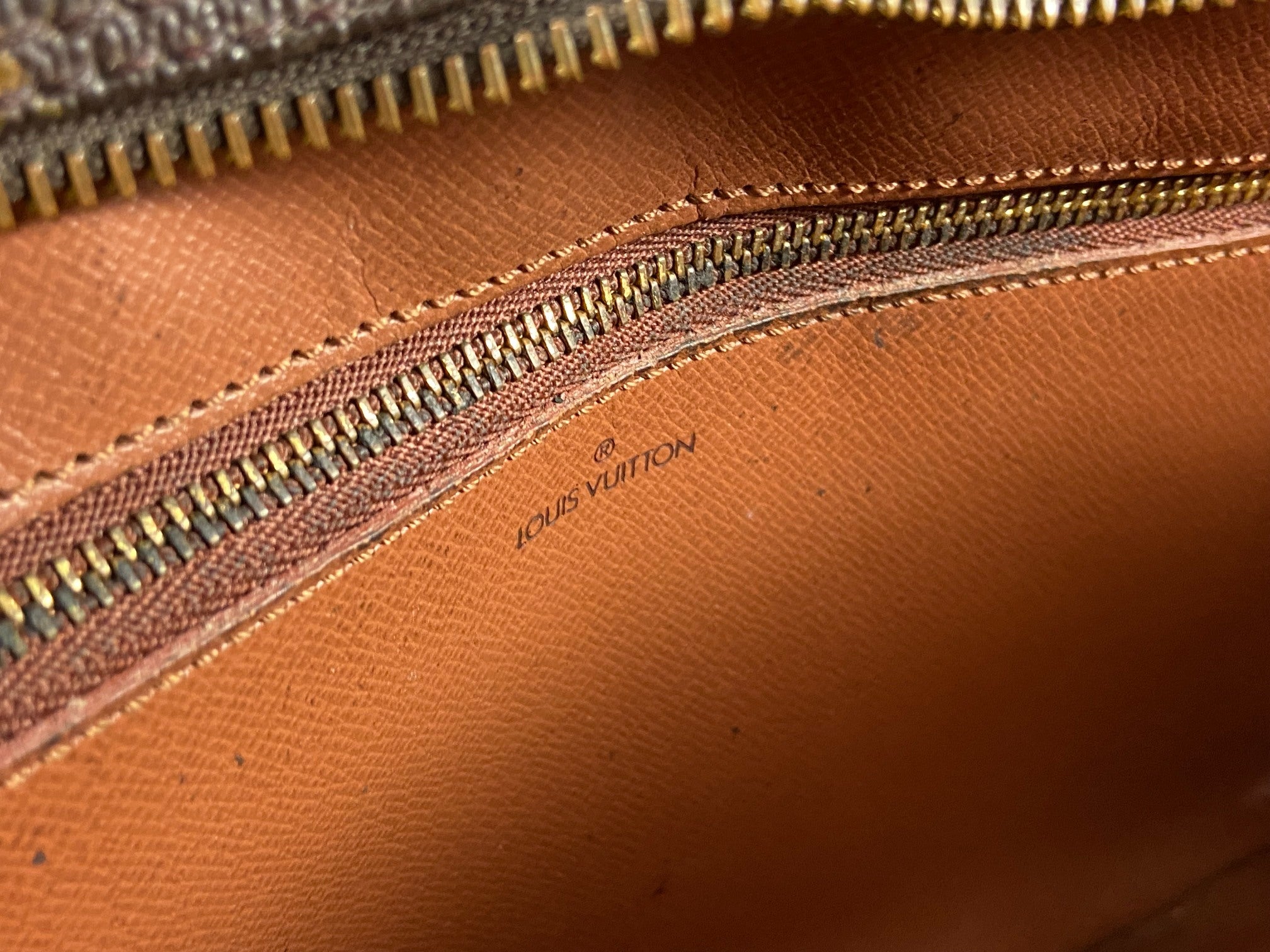 Louis Vuitton Marly Dragonne Clutch Monogram Canvas