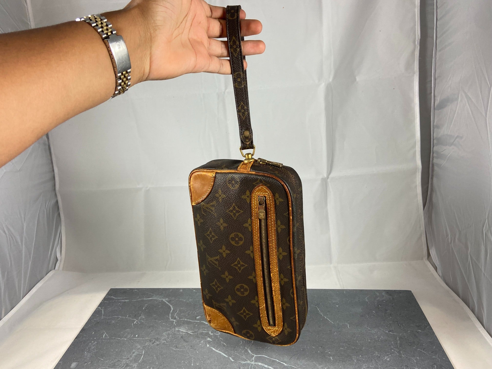 Louis Vuitton Marly Dragonne Clutch Monogram Canvas
