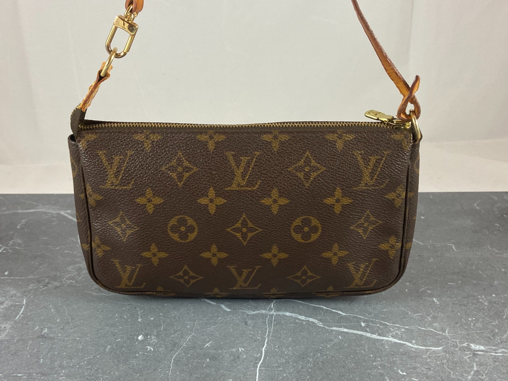 Louis Vuitton Pochette Accessoires Monogram Canvas