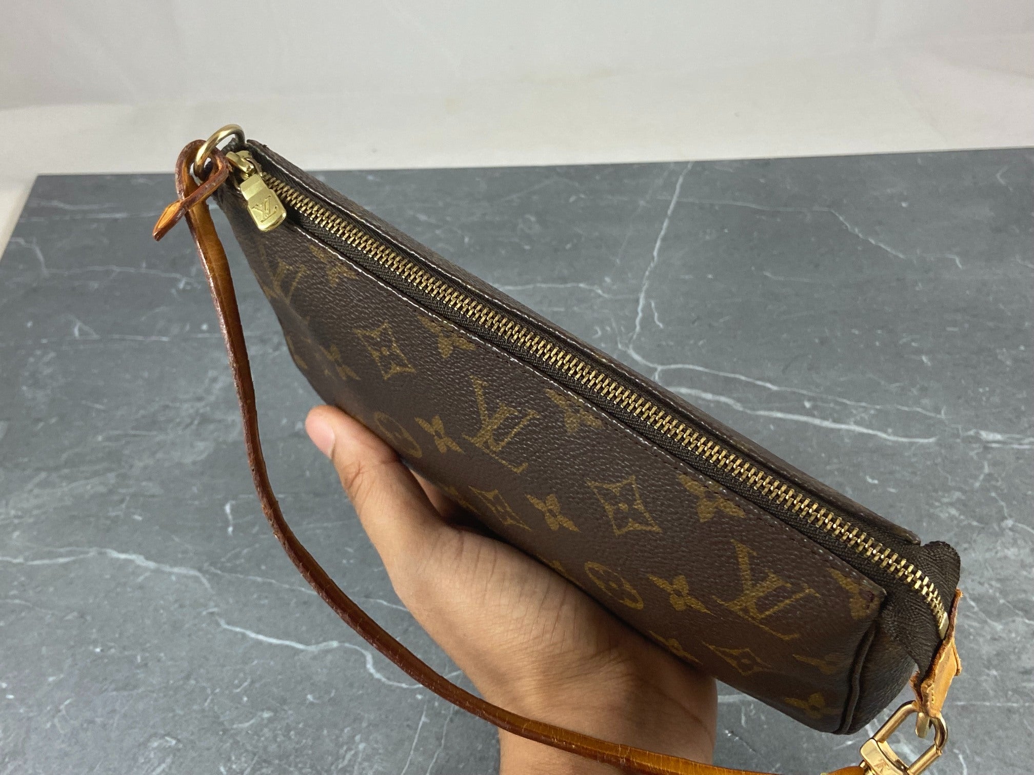 Louis Vuitton Pochette Accessoires Monogram Canvas