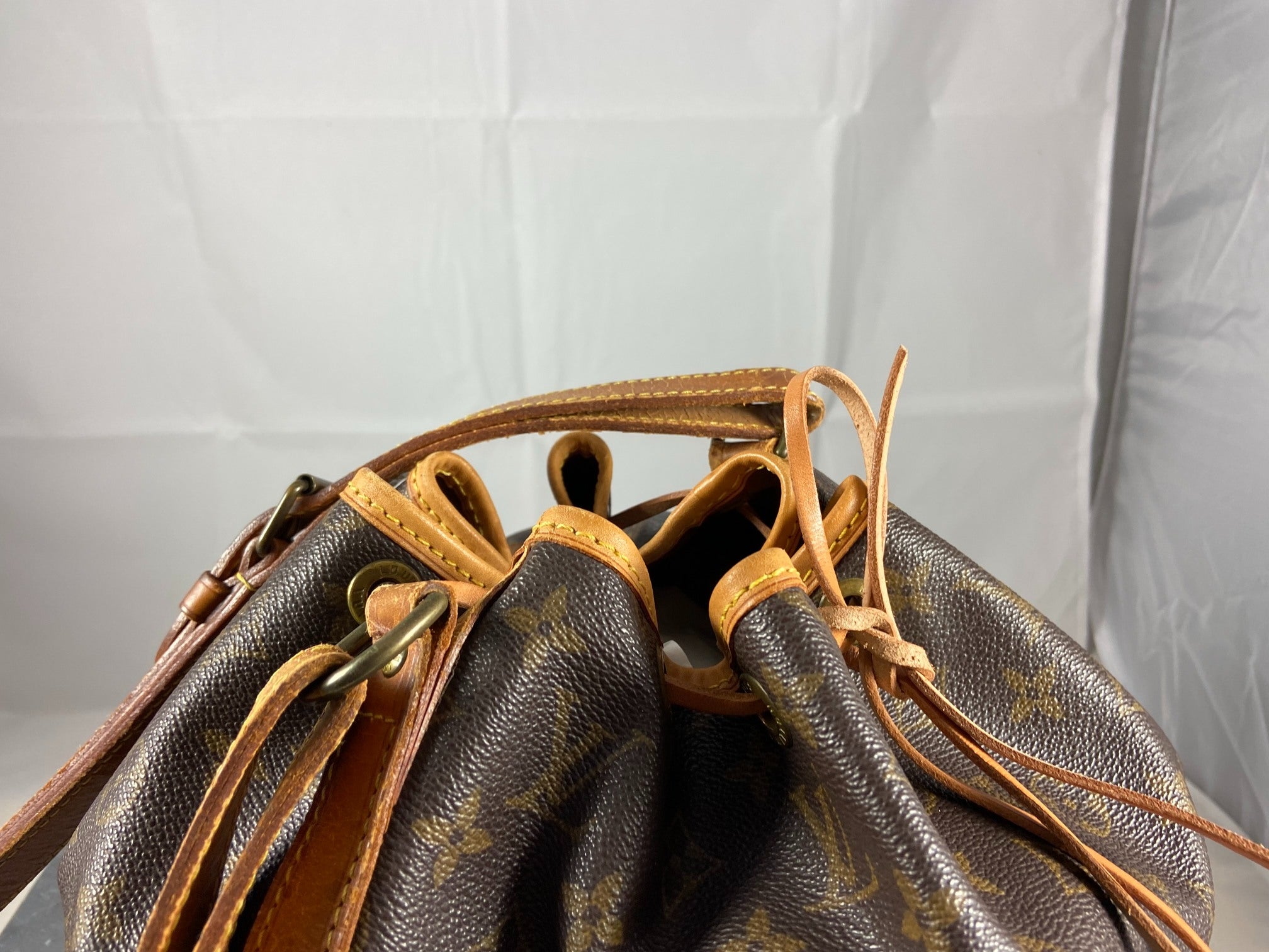 Louis Vuitton Sac Noé Grand Monogram Canvas