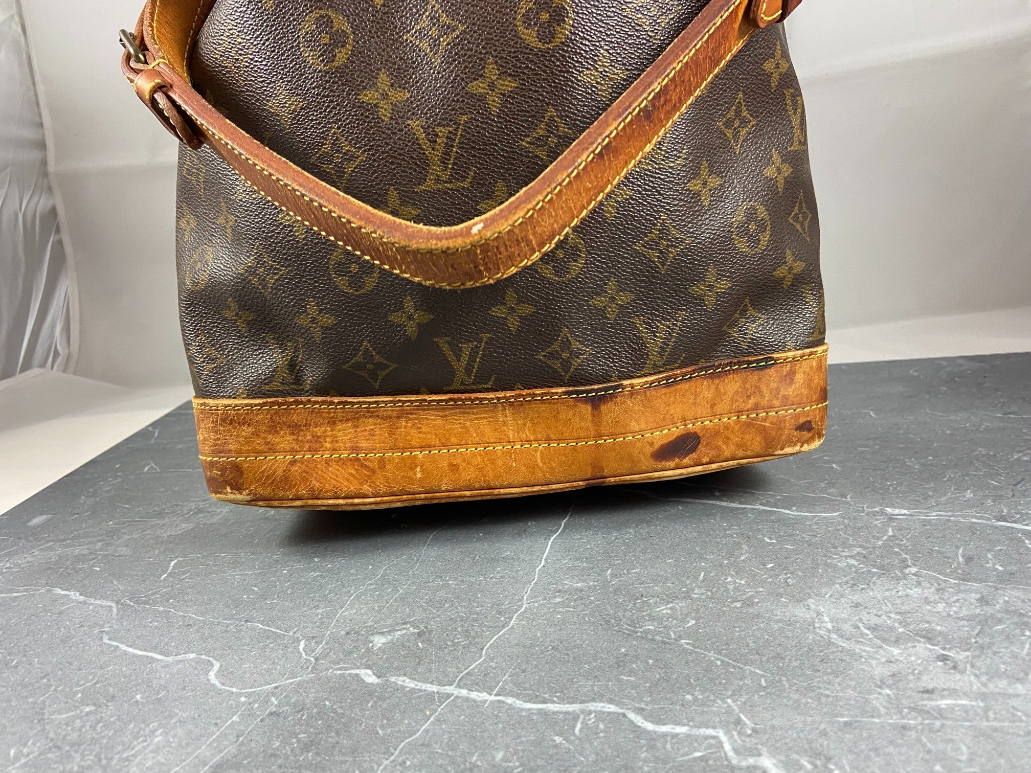 Louis Vuitton Sac Noé Grand Monogram Canvas