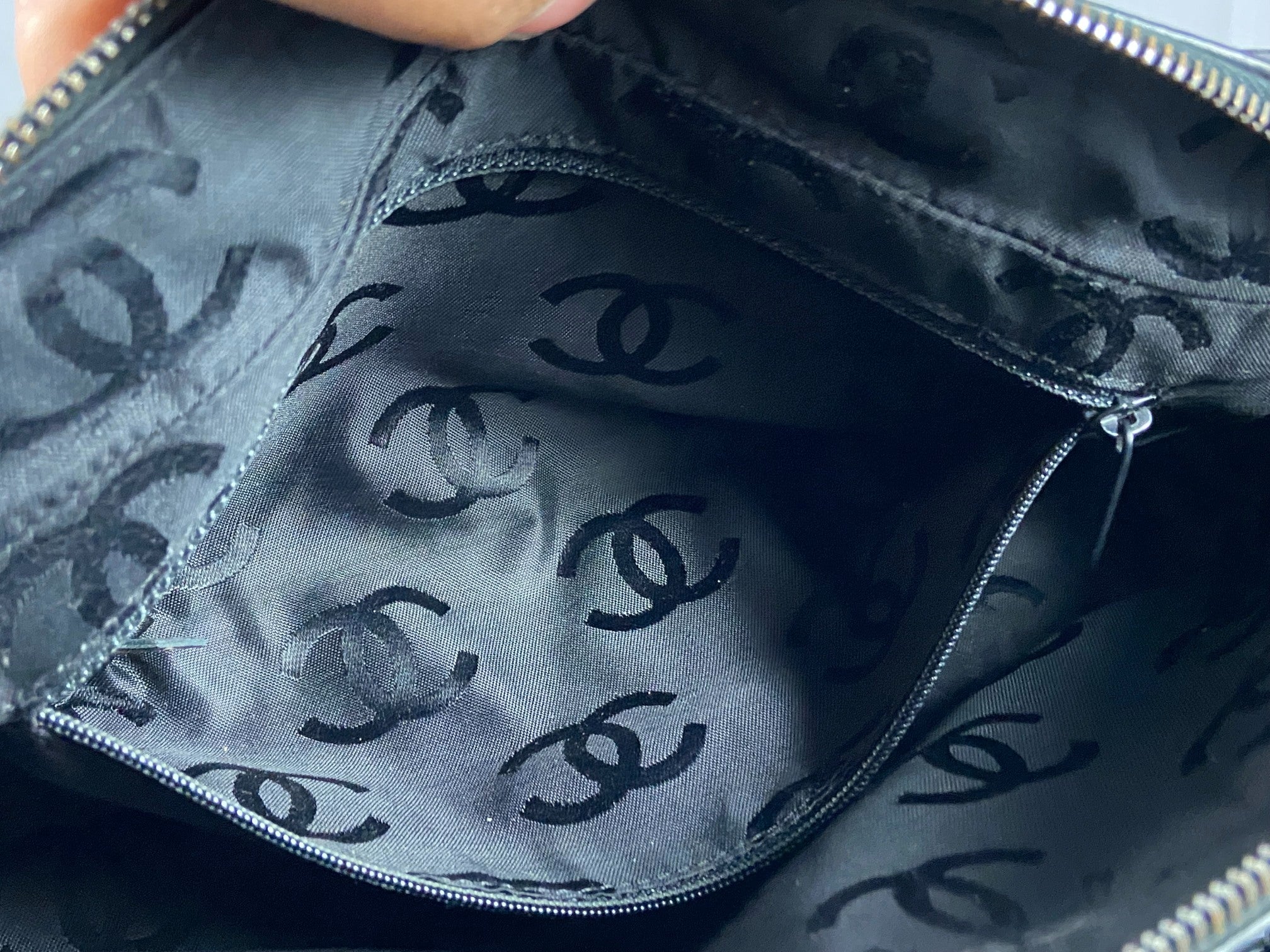 Chanel Wool Hand / Shoulder Bag Black