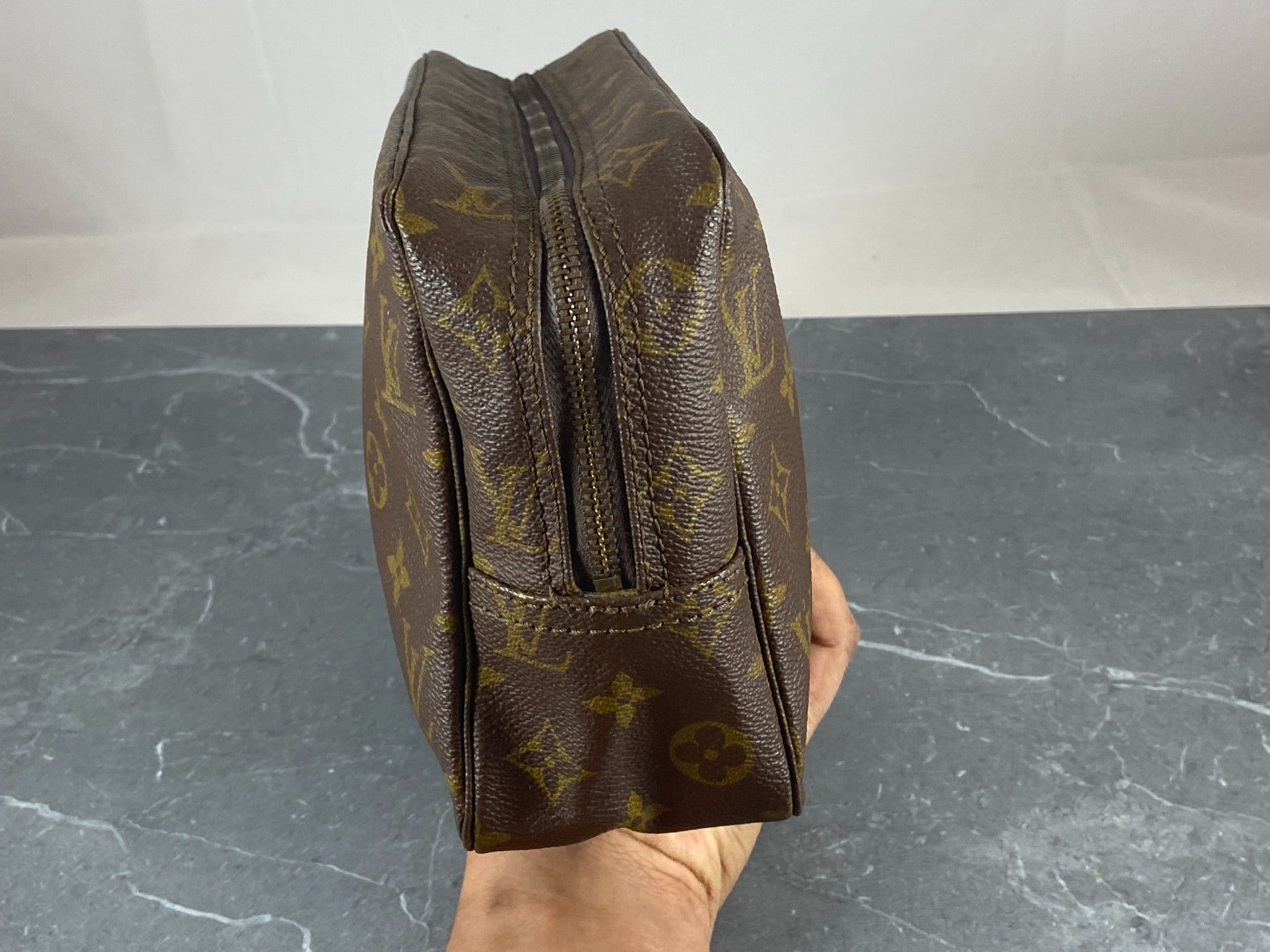 Louis Vuitton Trousse Toilette 28 Monogram Canvas