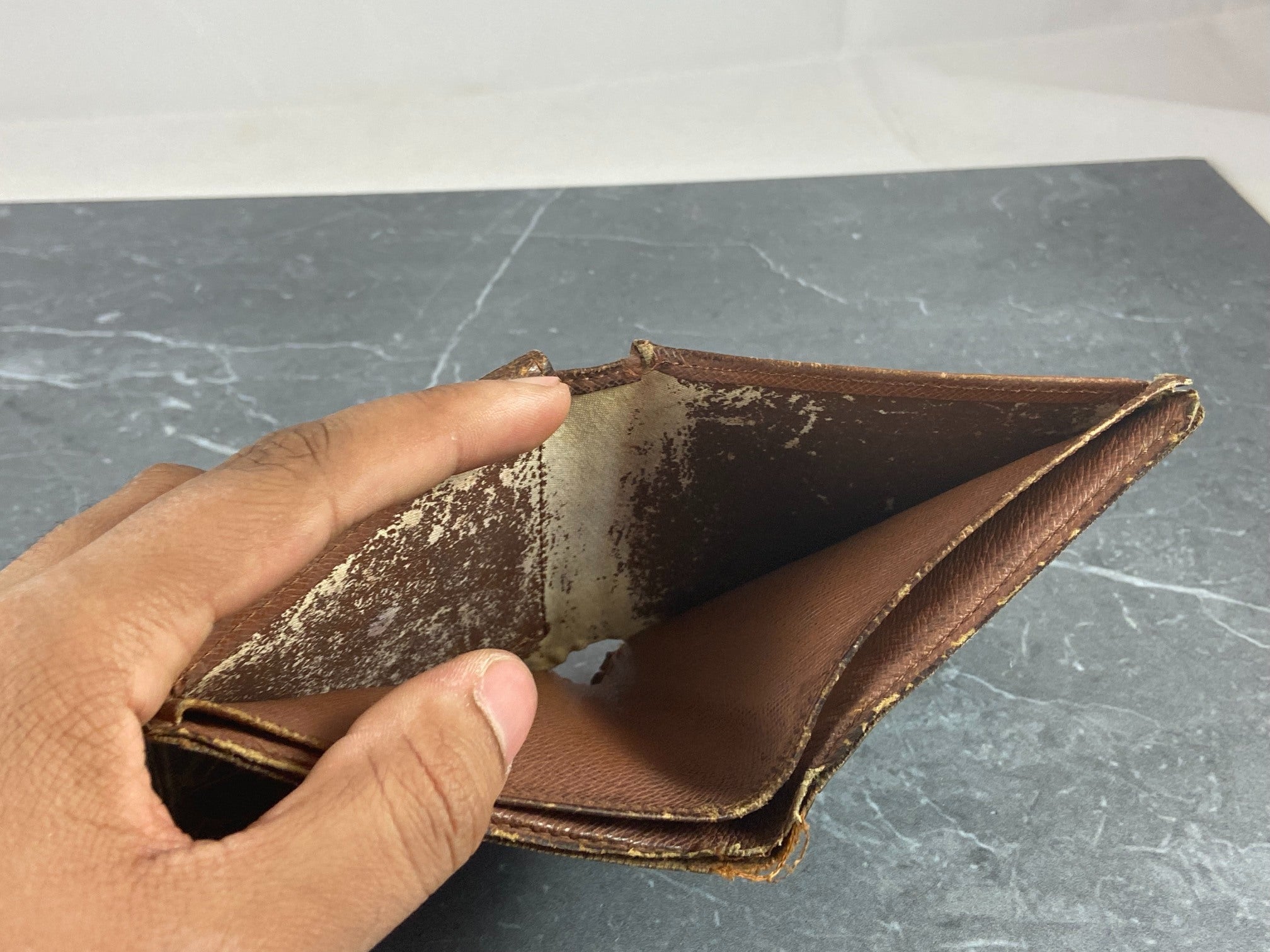 Louis Vuitton Marco Wallet Monogram Canvas