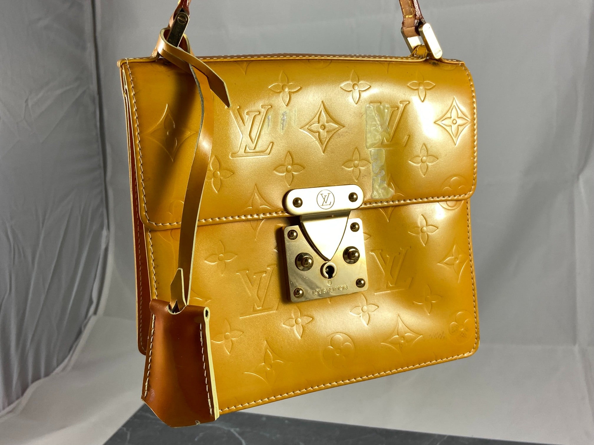 Louis Vuitton Spring Street Handbag Yellow Vernis Leather
