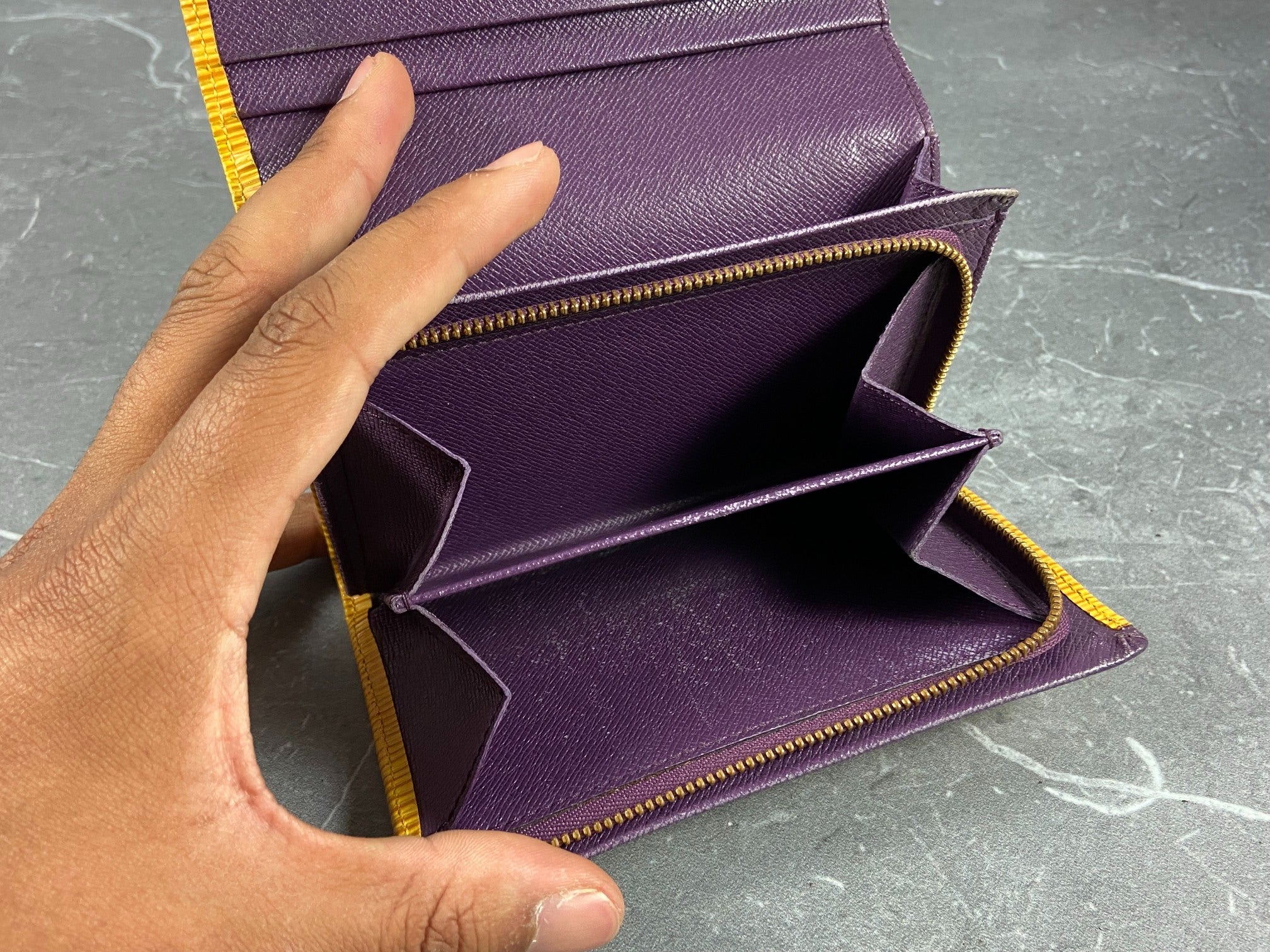 Louis Vuitton Porte-Monnaie Tresor Yellow Epi Leather