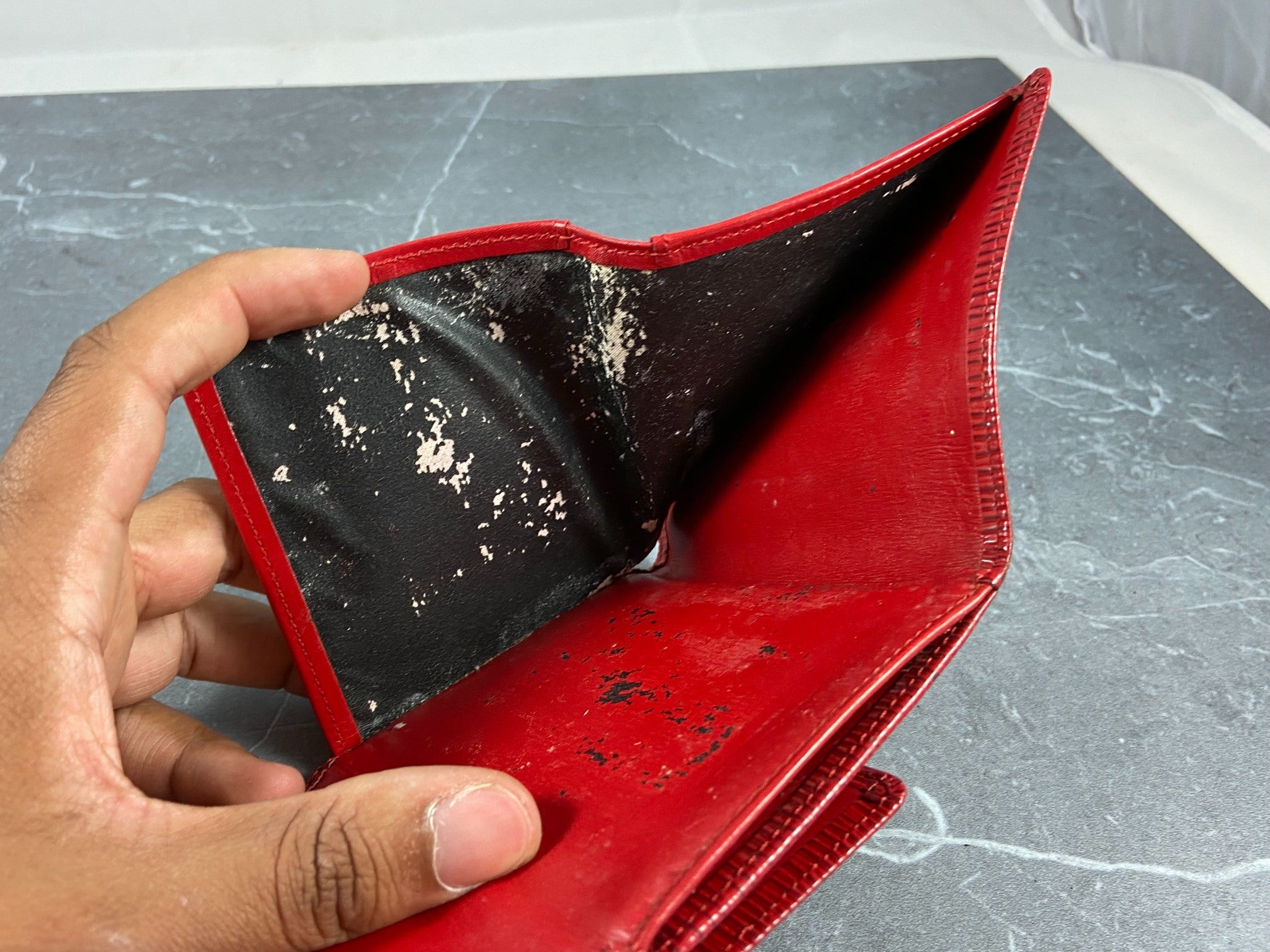 Louis Vuitton Elise Wallet Red Epi Leather