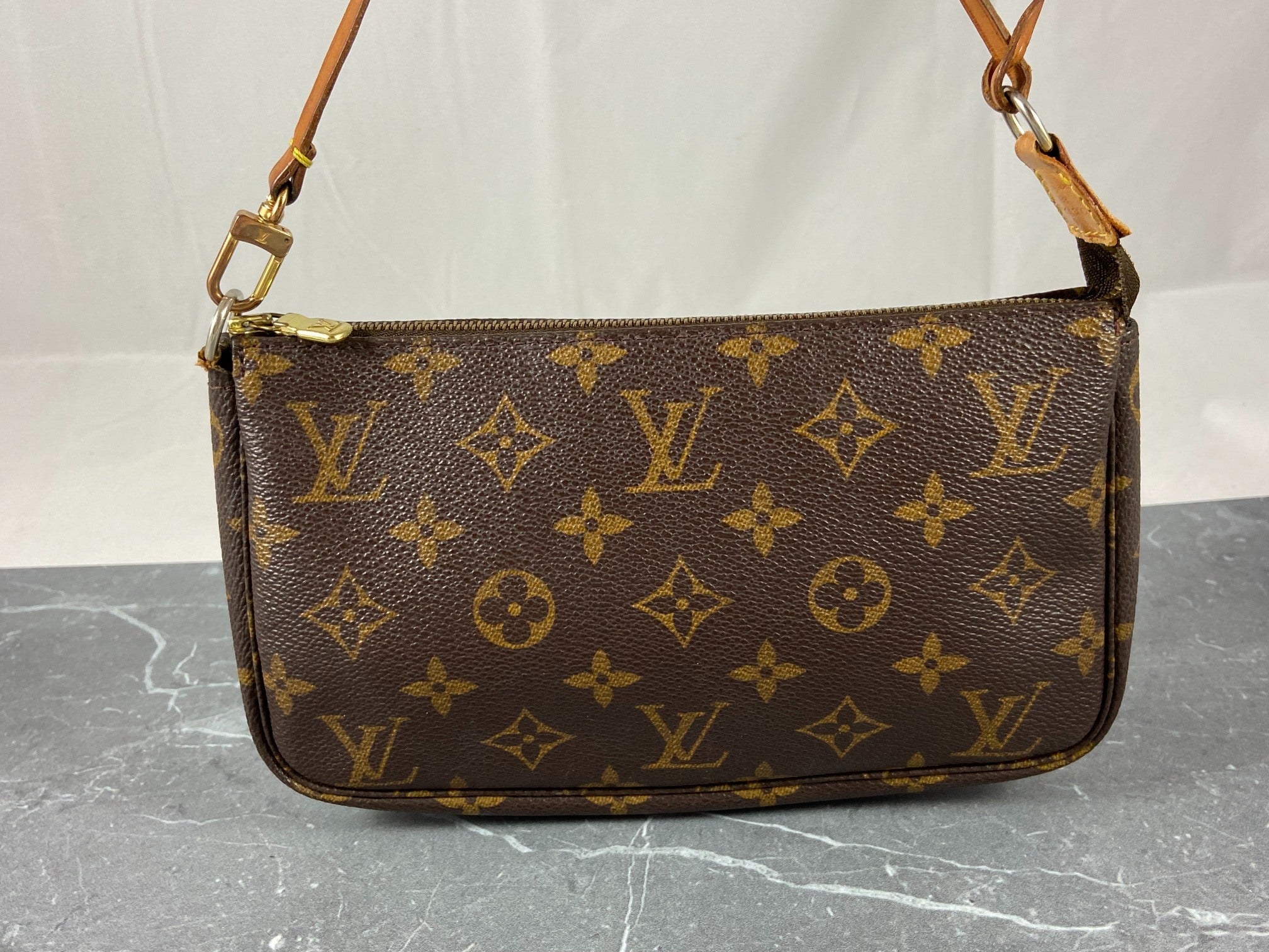 Louis Vuitton Pochette Accessoires Monogram Canvas