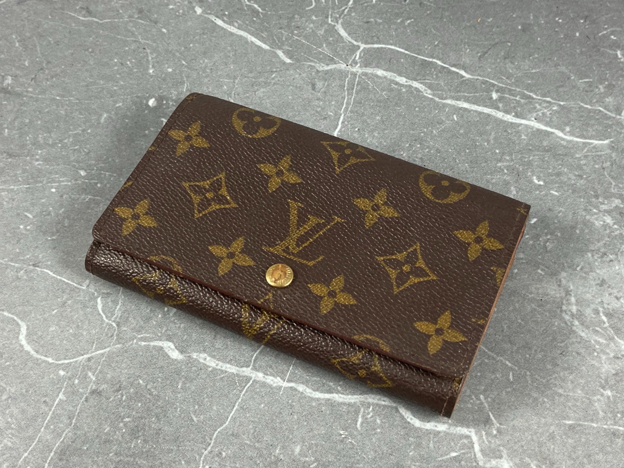 Louis Vuitton Porte-Monnaie Tresor Monogram Canvas
