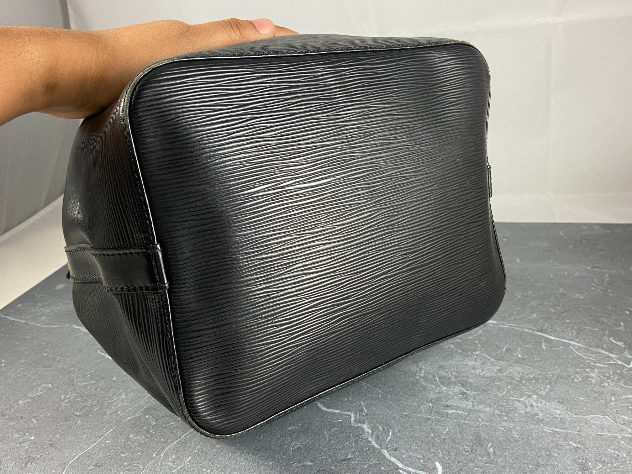 Louis Vuitton Sac Noé Petit Black Epi Leather