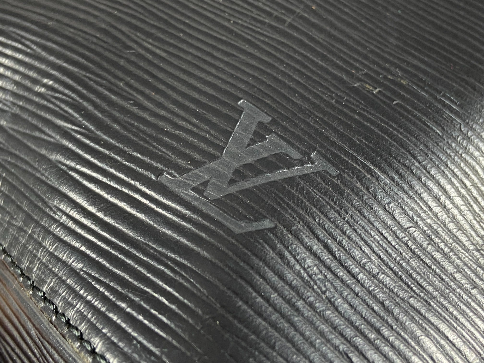 Louis Vuitton Sac Noé Petit Black Epi Leather