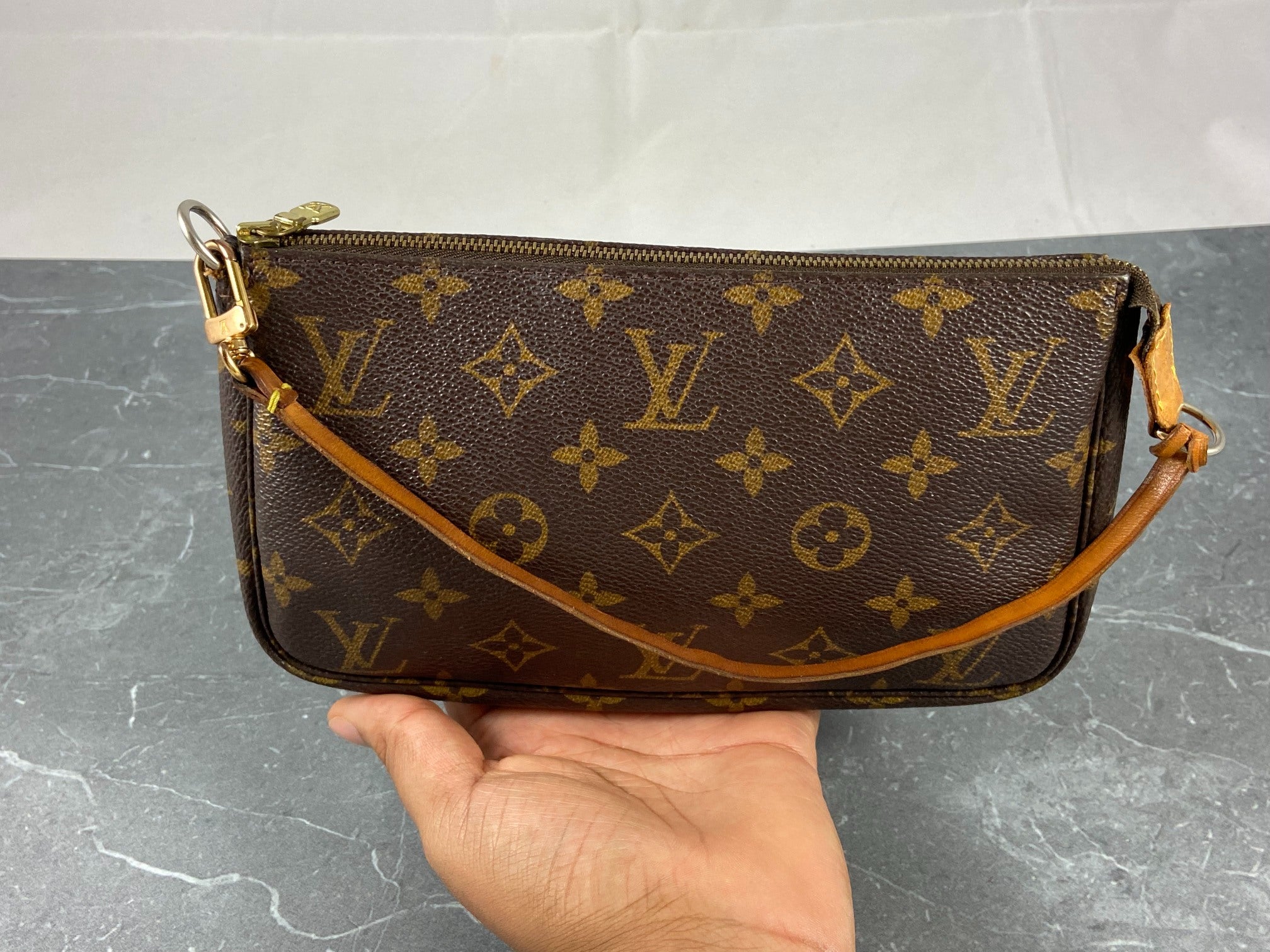 Louis Vuitton Pochette Accessoires Monogram Canvas