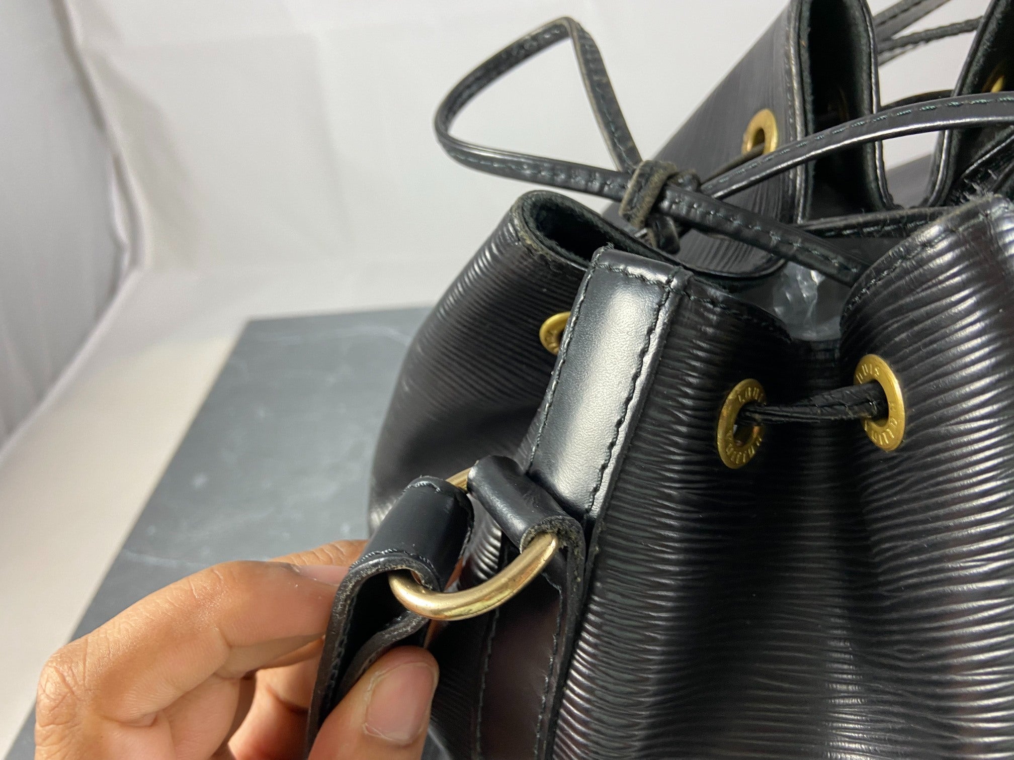 Louis Vuitton Sac Noé Petit Black Epi Leather