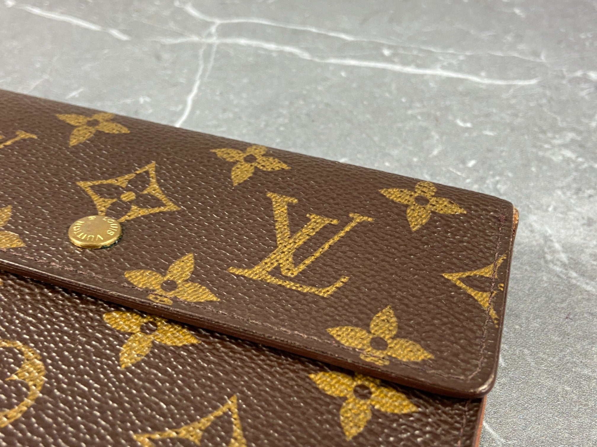 Louis Vuitton Porte Tresor Etui Wallet Monogram Canvas