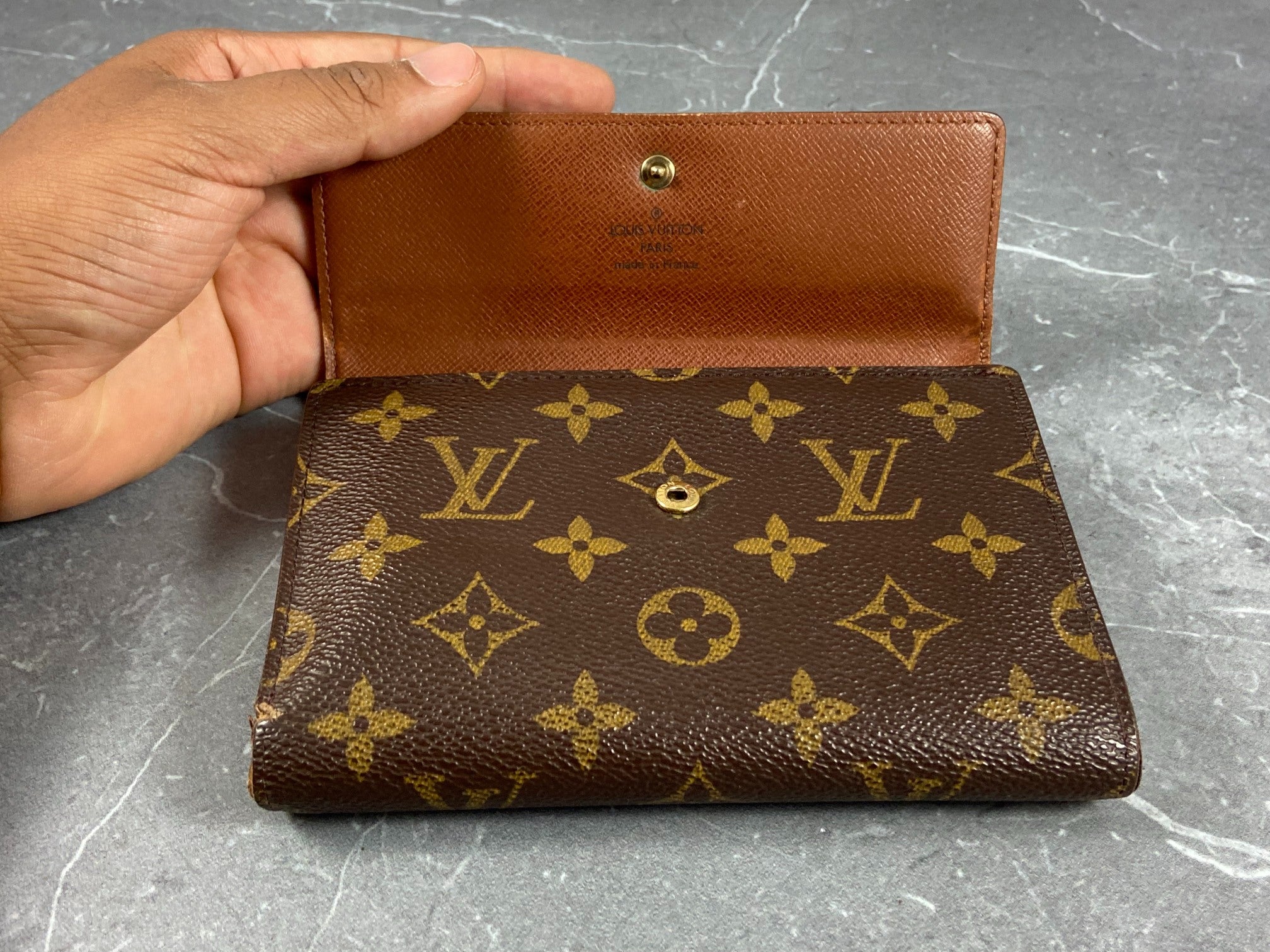 Louis Vuitton Porte Tresor Etui Wallet Monogram Canvas