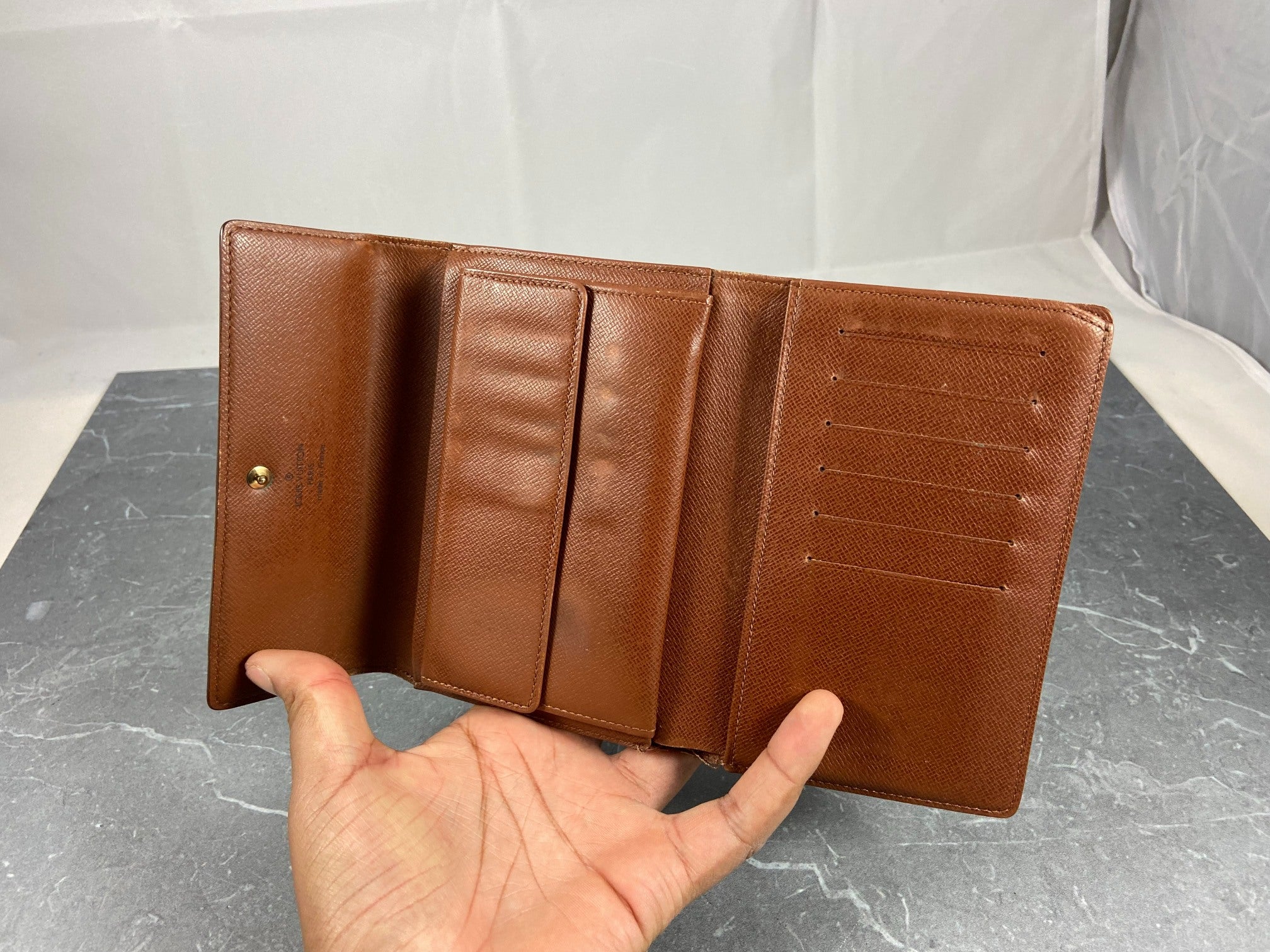 Louis Vuitton Porte Tresor Etui Wallet Monogram Canvas