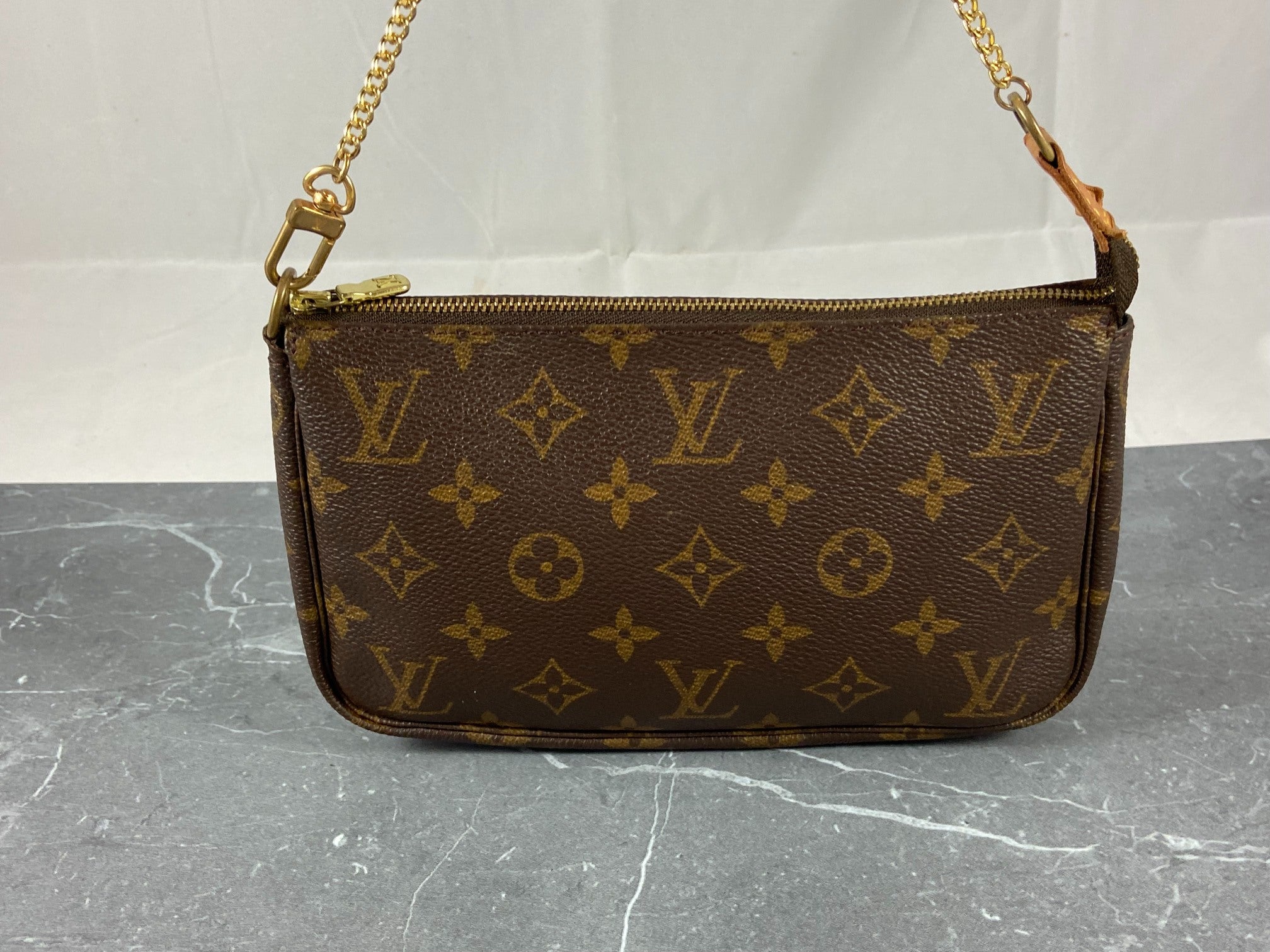 Louis Vuitton Pochette Accessoires Monogram Canvas