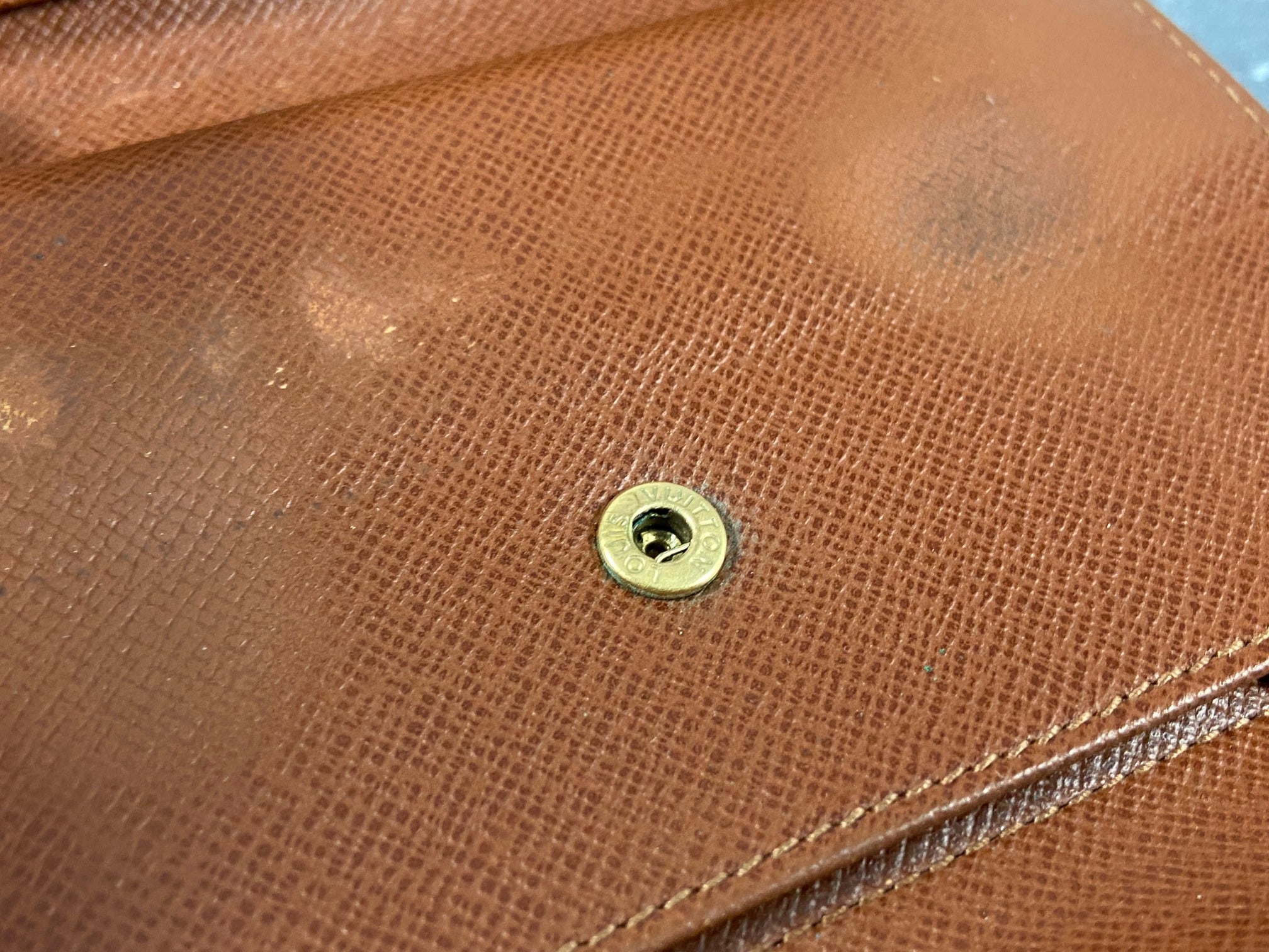 Louis Vuitton Porte Tresor Etui Wallet Monogram Canvas