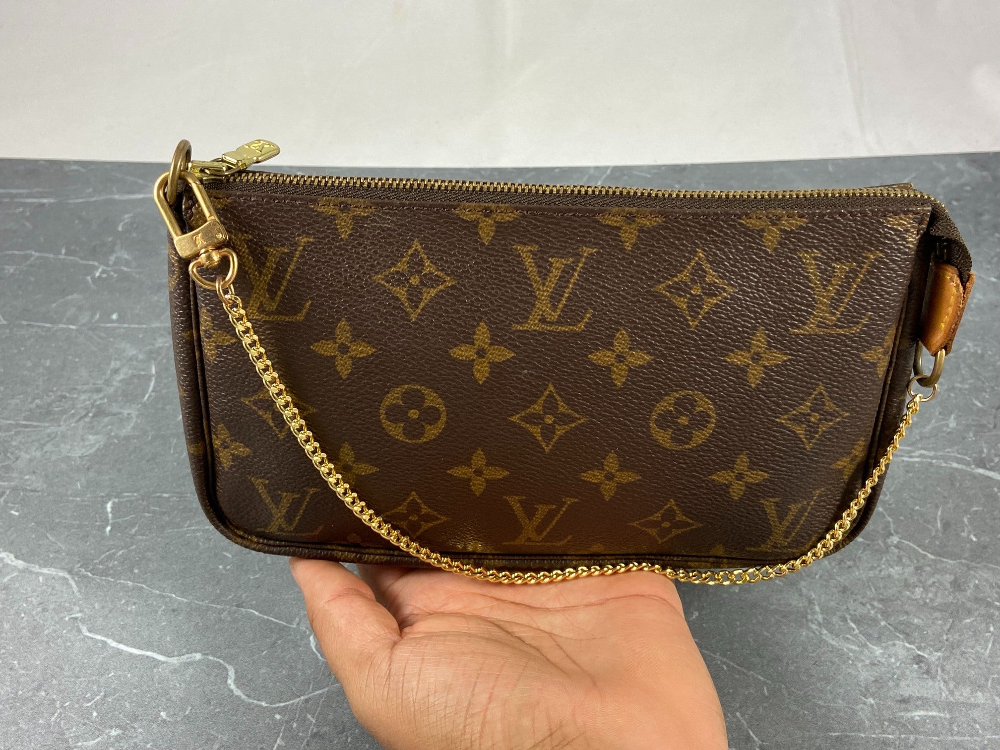 Louis Vuitton Pochette Accessoires Monogram Canvas