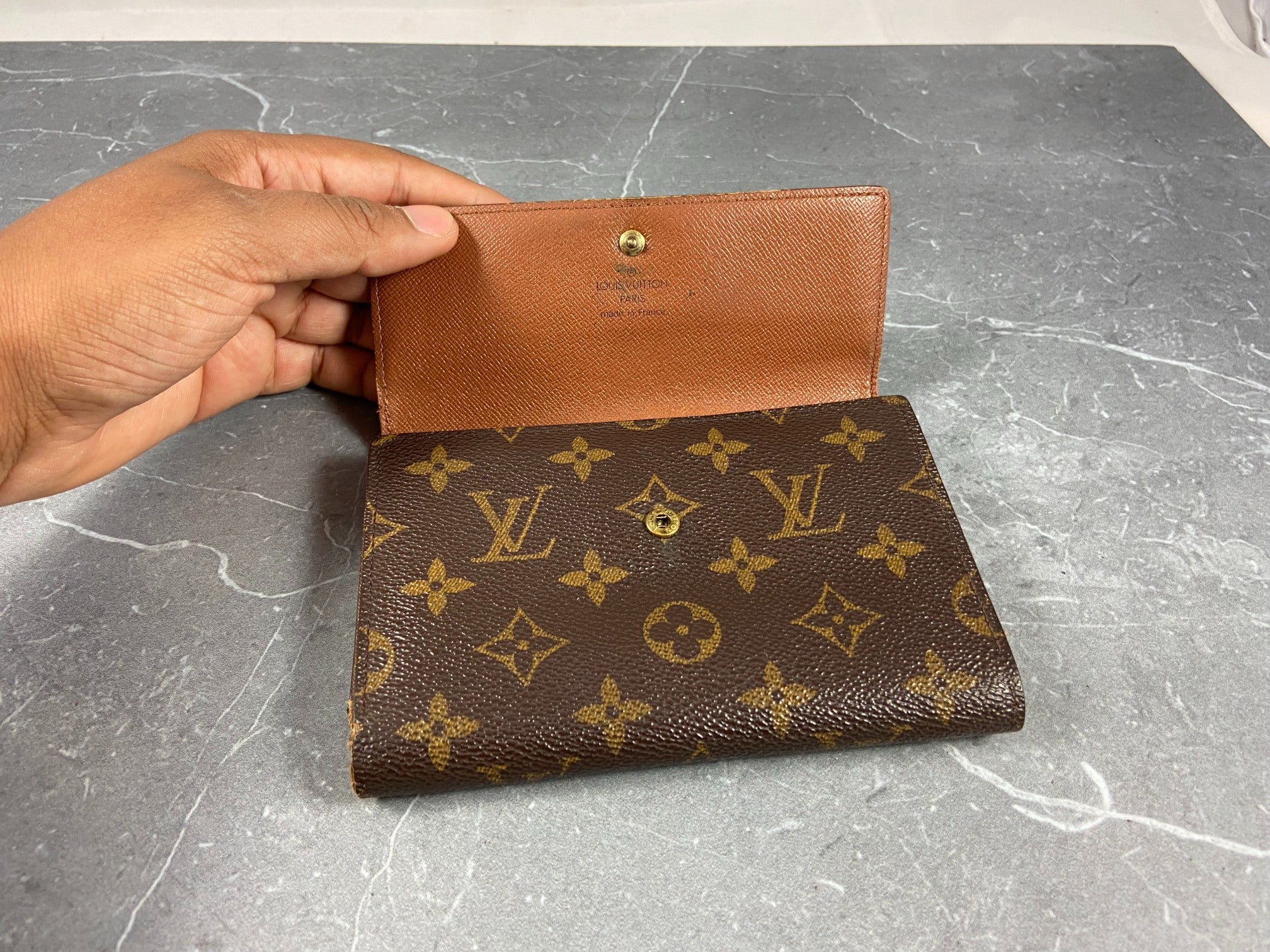 Louis Vuitton Porte Tresor Etui Wallet Monogram Canvas