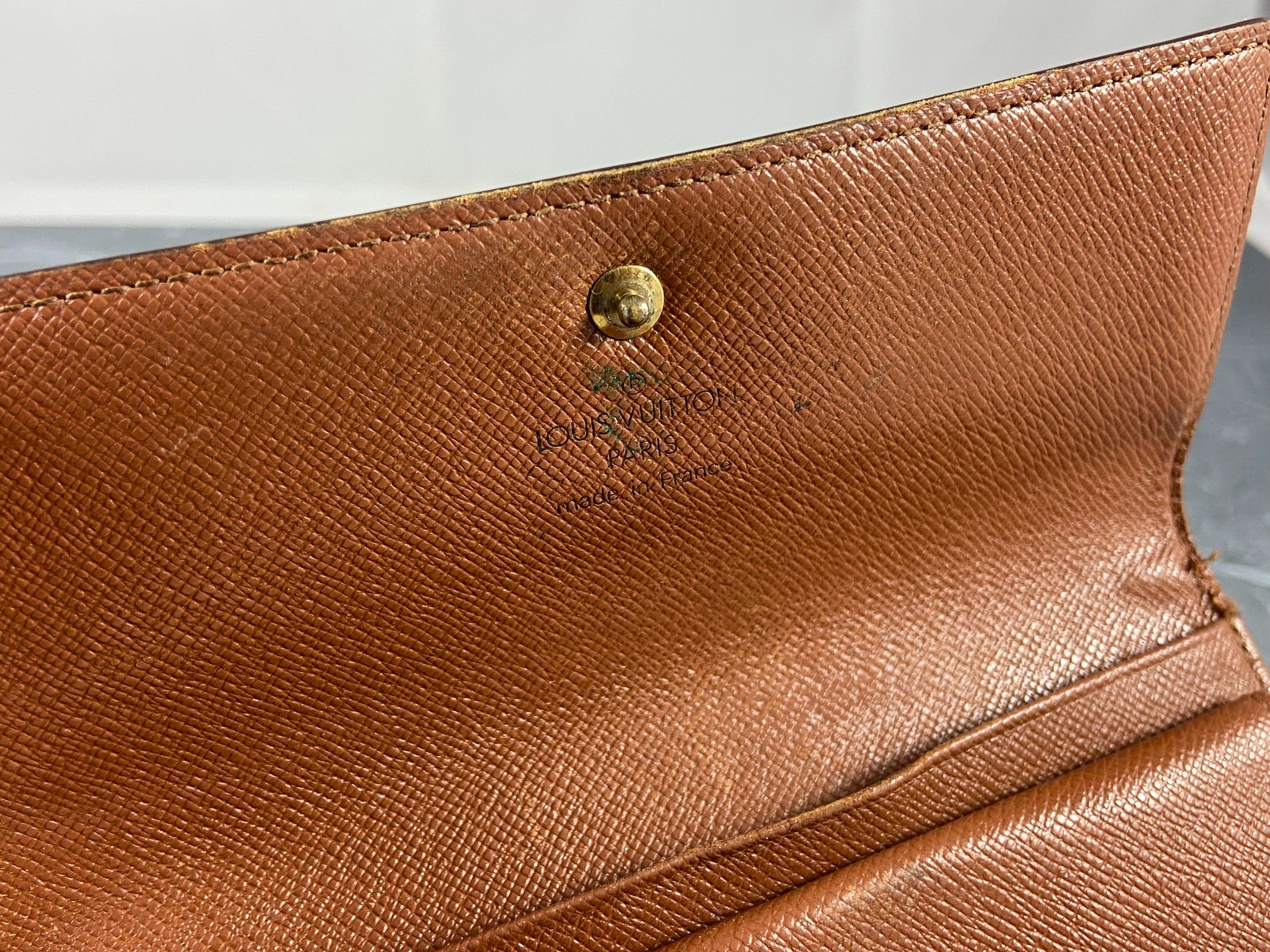 Louis Vuitton Porte Tresor Etui Wallet Monogram Canvas