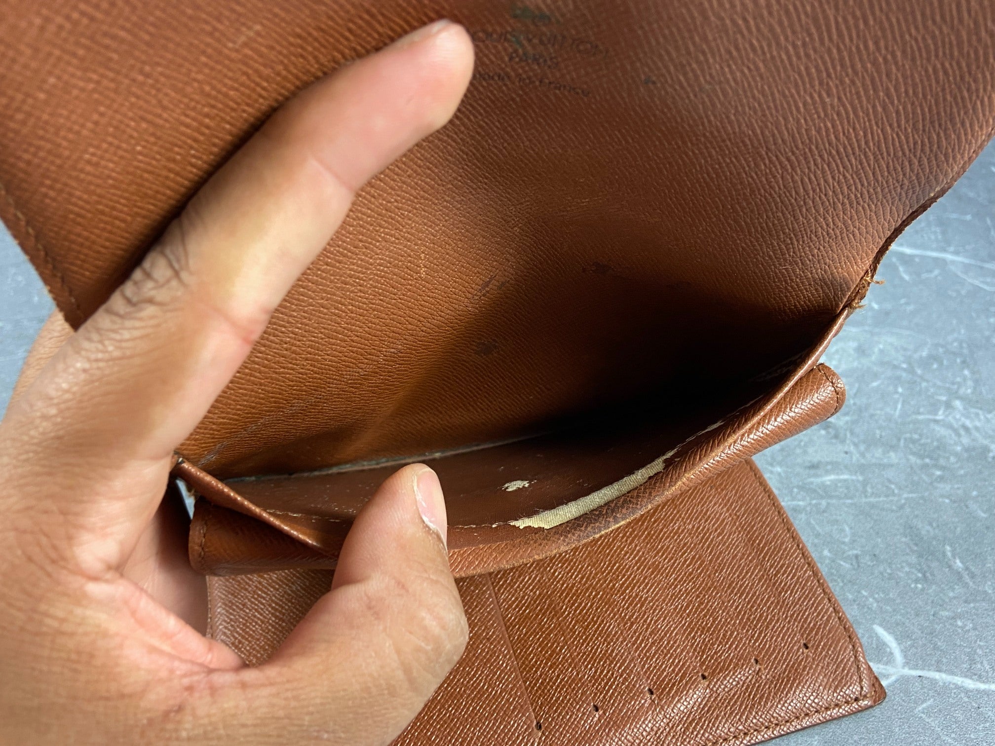 Louis Vuitton Porte Tresor Etui Wallet Monogram Canvas
