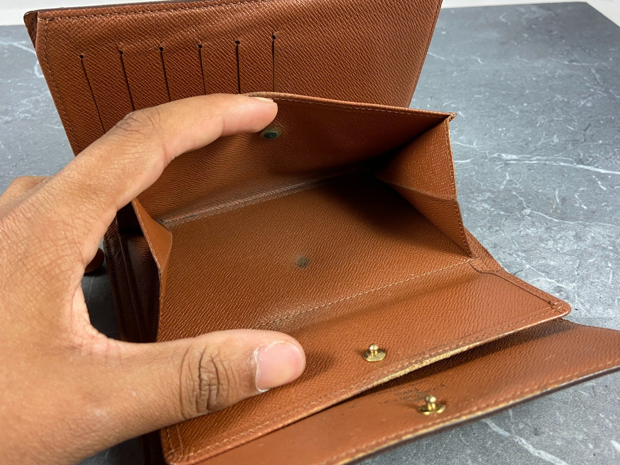 Louis Vuitton Porte Tresor Etui Wallet Monogram Canvas