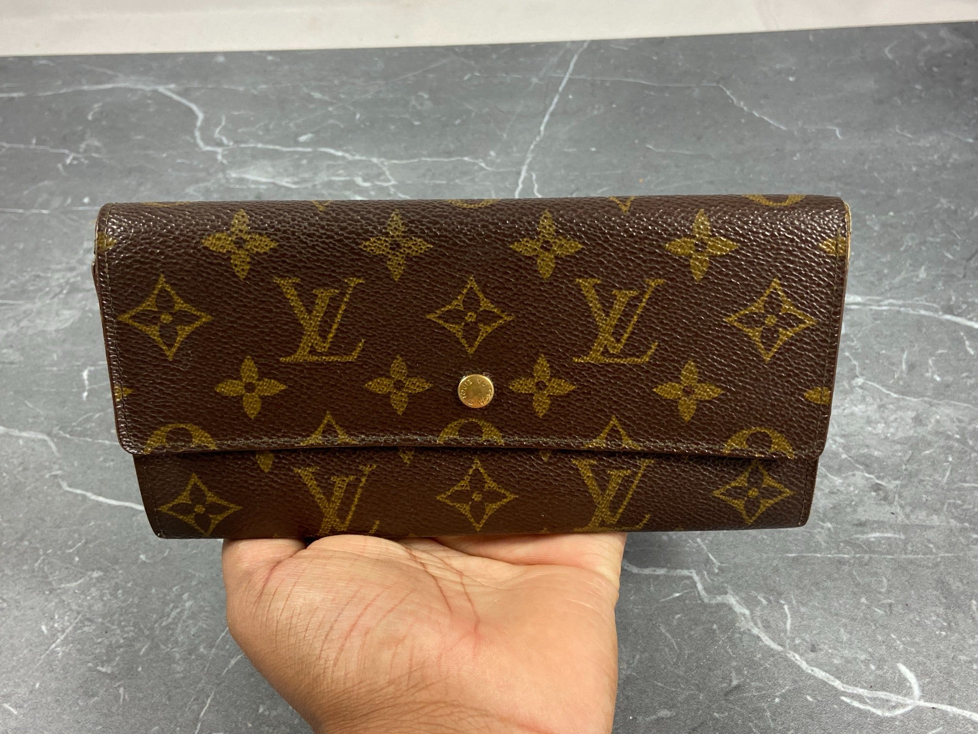 Louis Vuitton Sarah Wallet Monogram Canvas