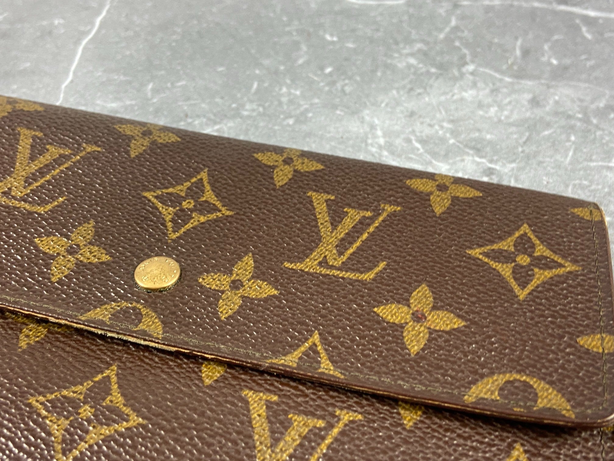 Louis Vuitton Sarah Wallet Monogram Canvas