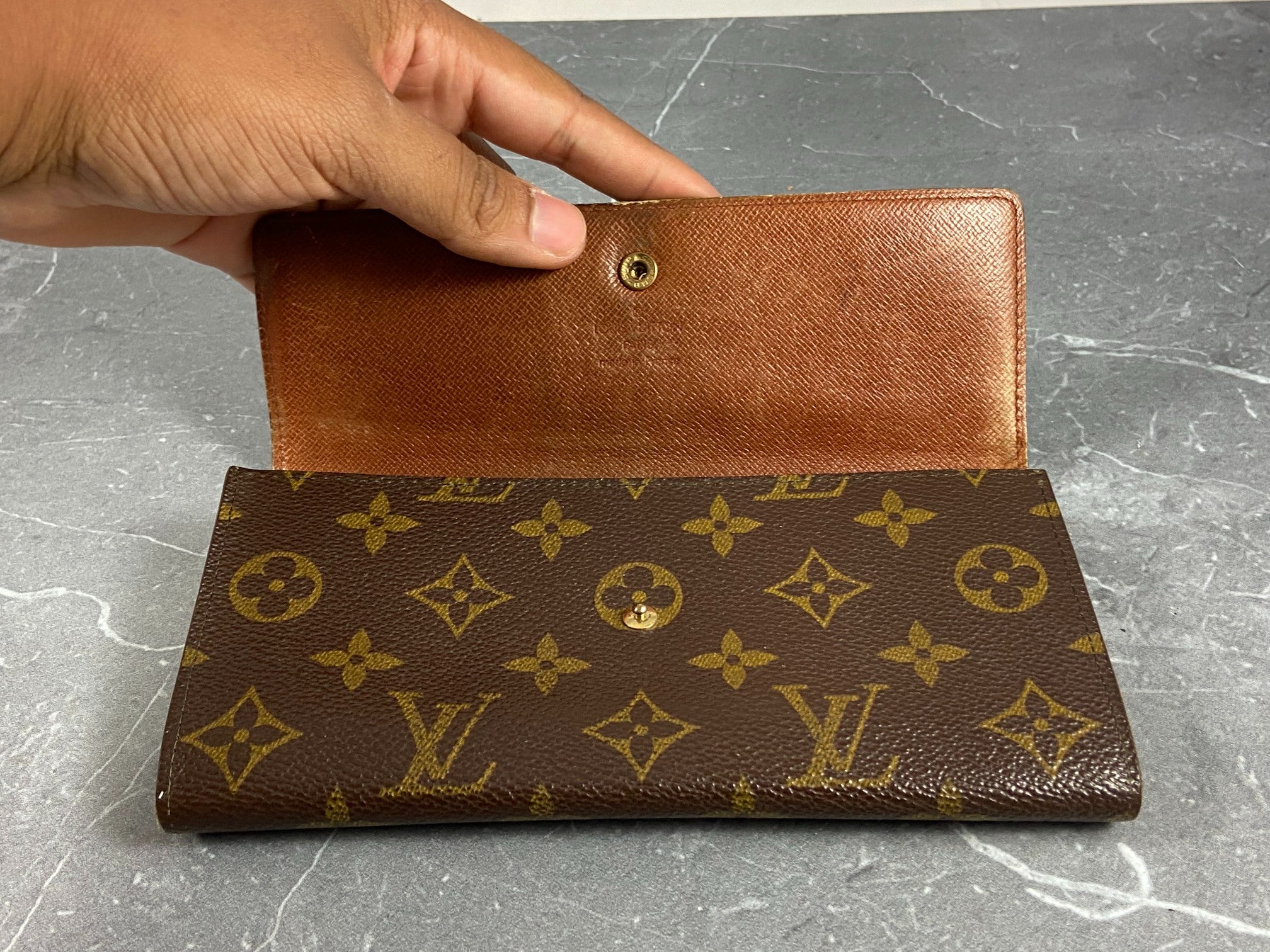 Louis Vuitton Sarah Wallet Monogram Canvas