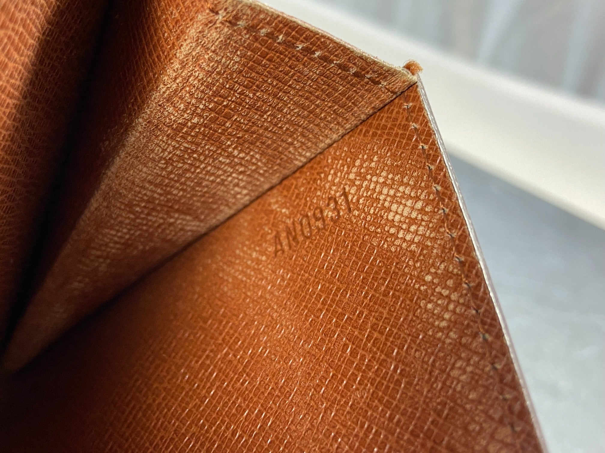Louis Vuitton Sarah Wallet Monogram Canvas