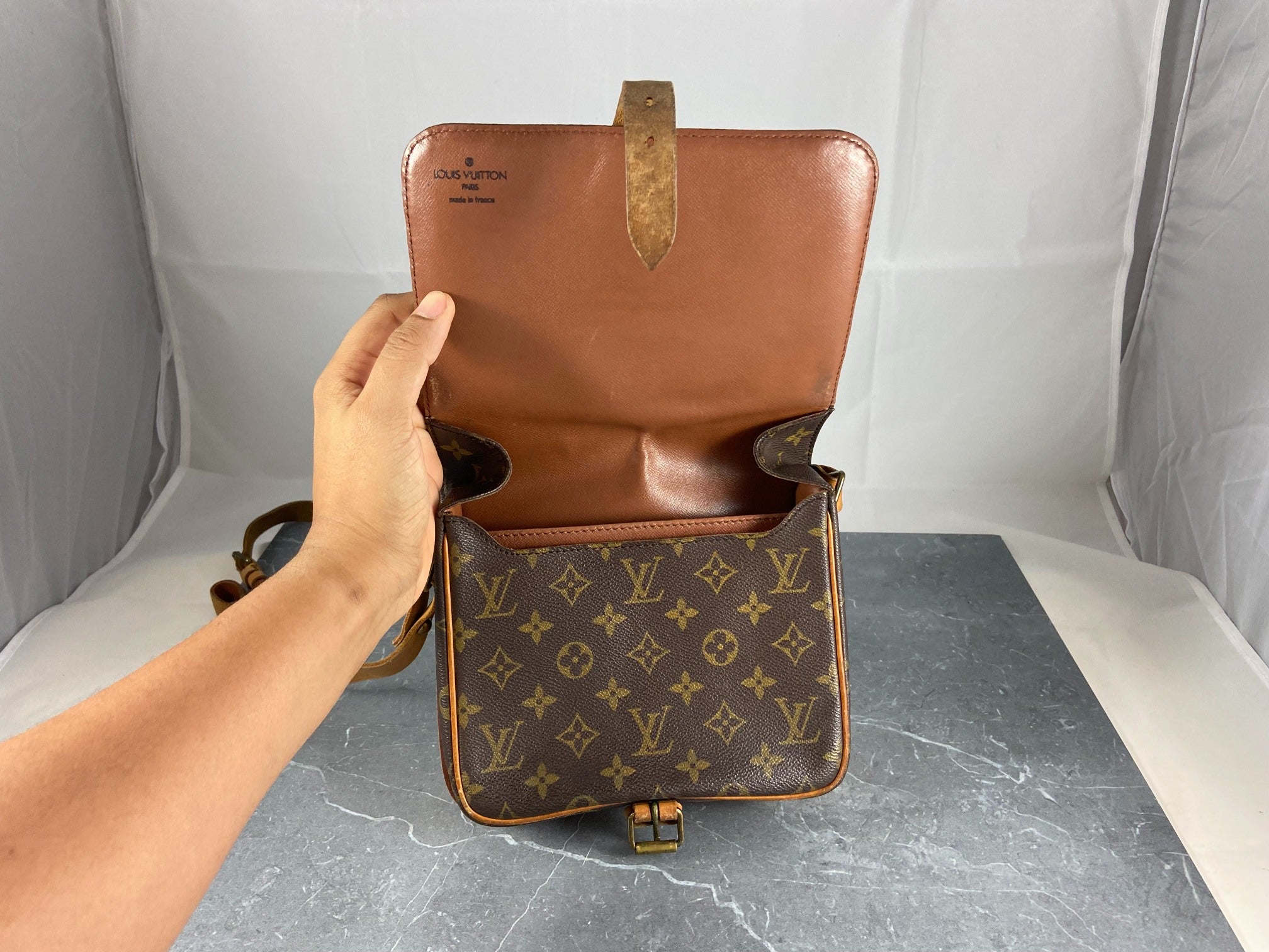 Louis Vuitton Cartouchière MM Shoulder Bag Monogram Canvas