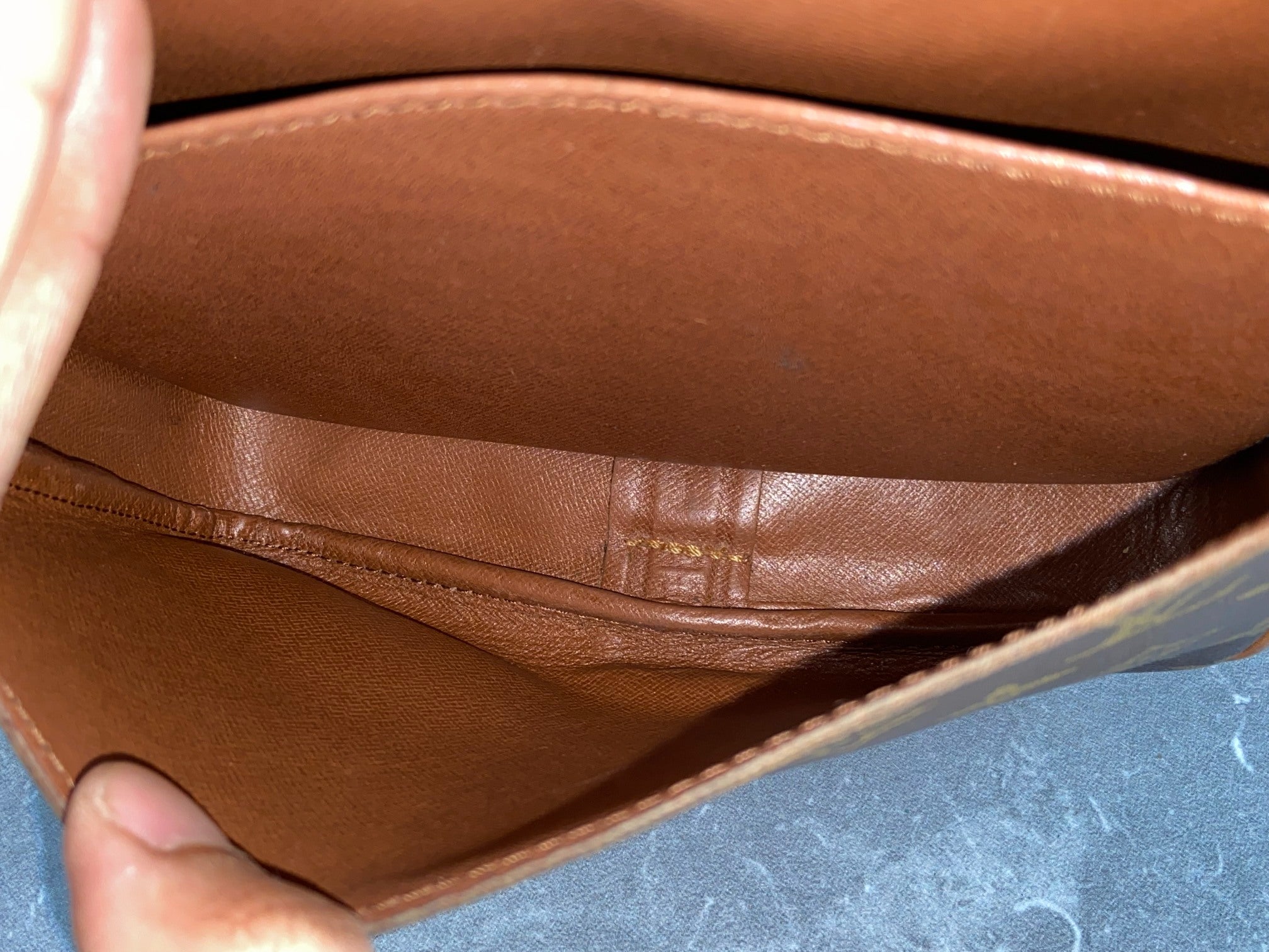 Louis Vuitton Cartouchière MM Shoulder Bag Monogram Canvas