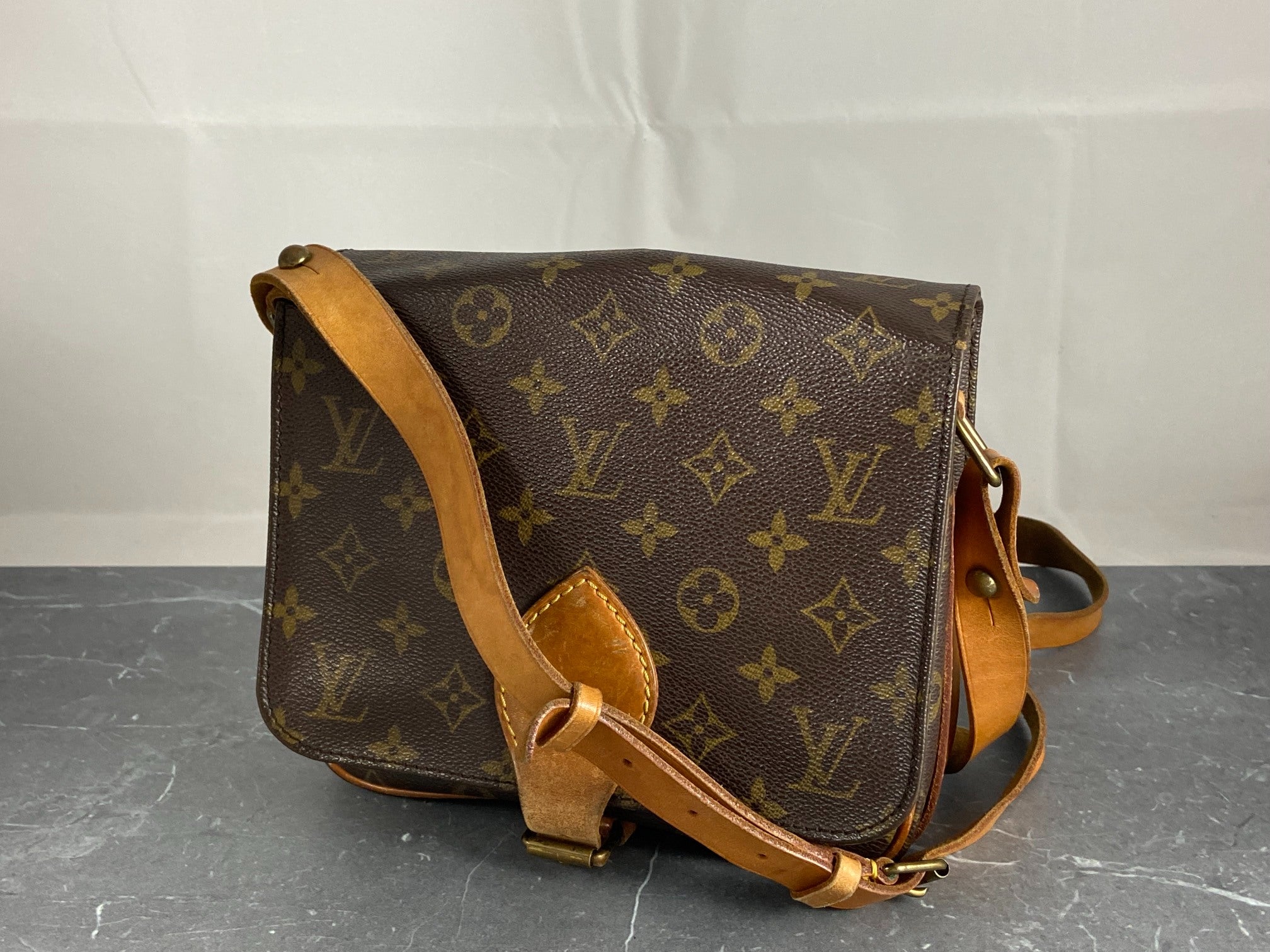 Louis Vuitton Cartouchière MM Shoulder Bag Monogram Canvas