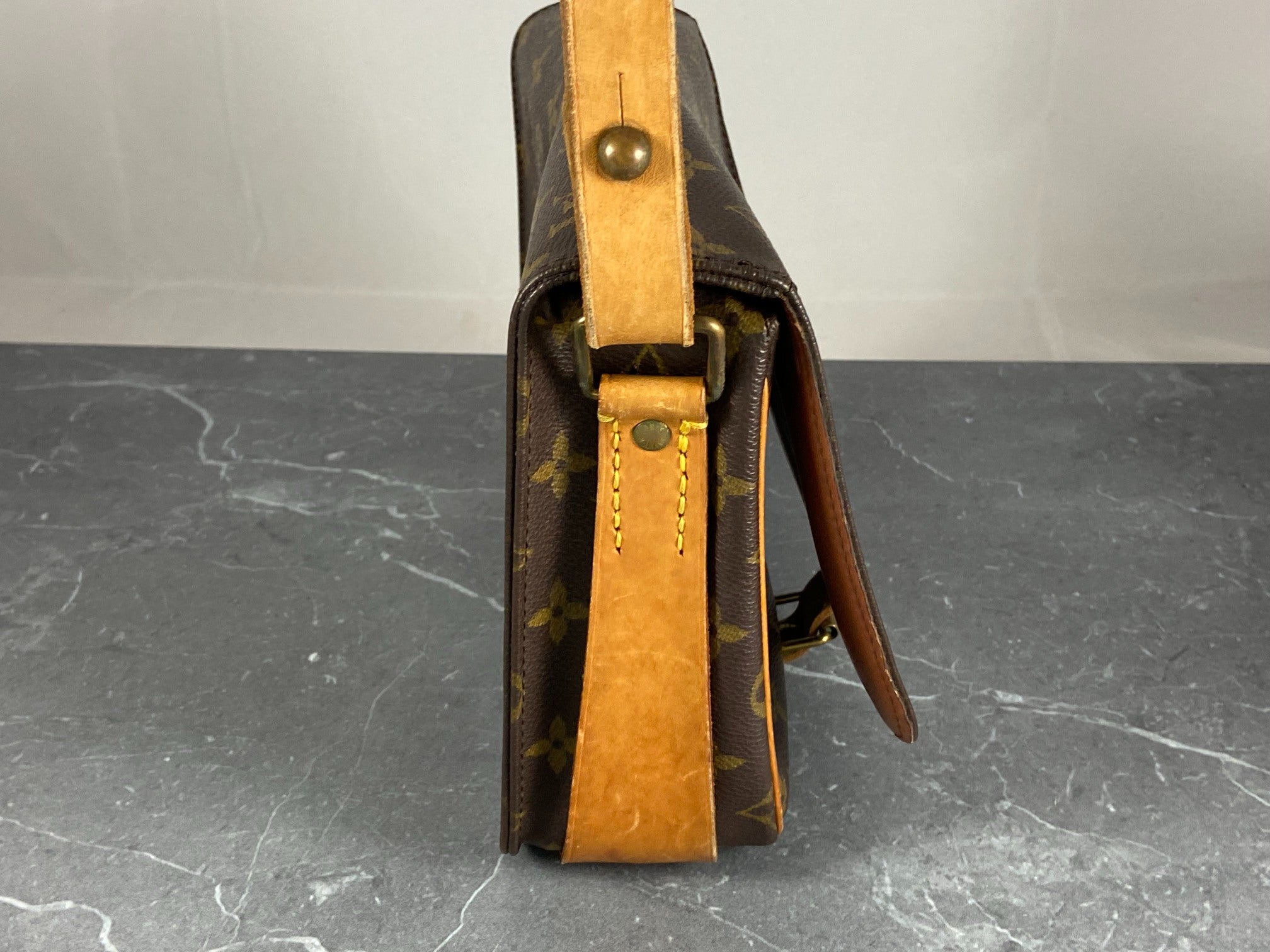 Louis Vuitton Cartouchière MM Shoulder Bag Monogram Canvas